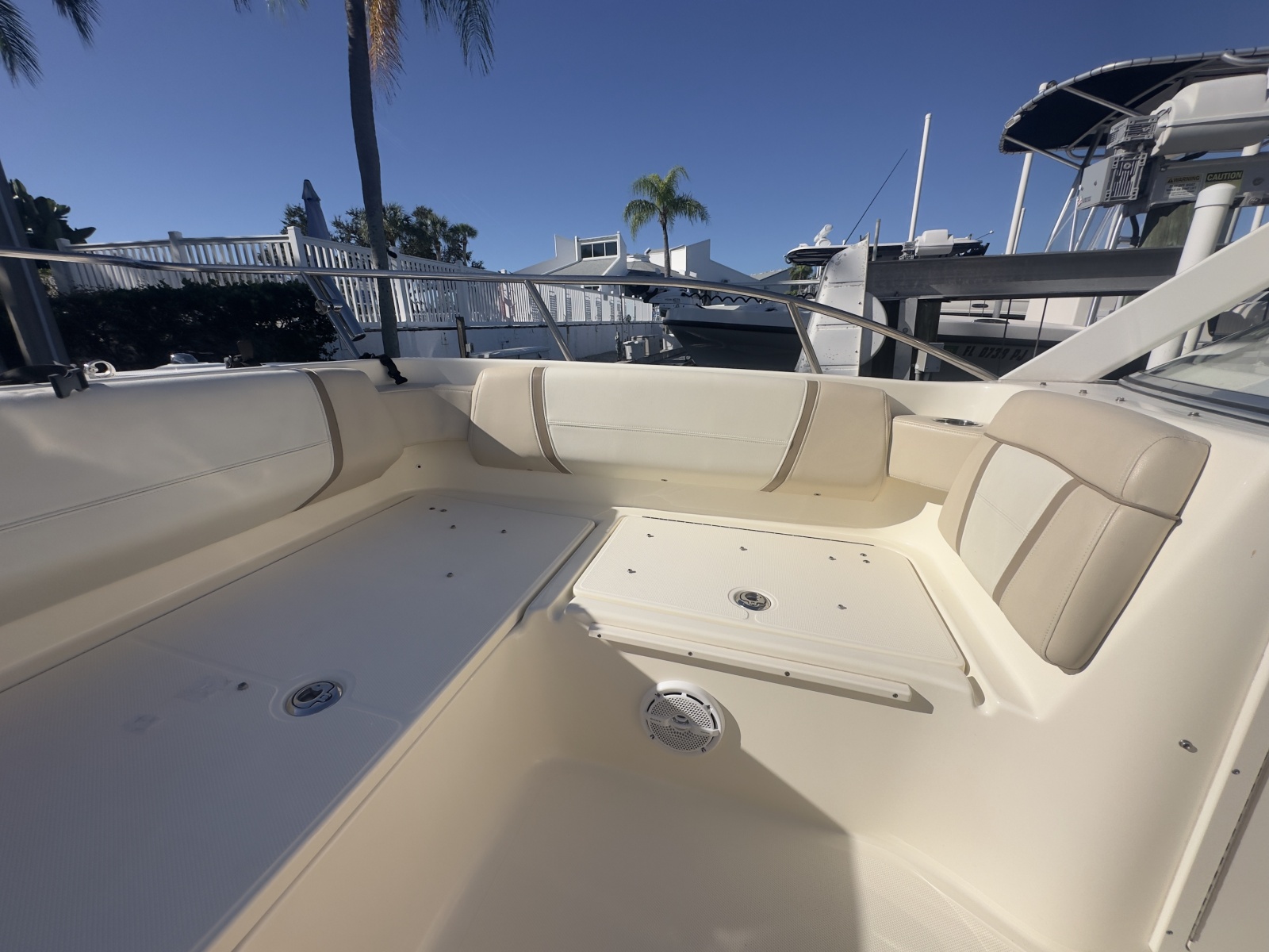 2013 World Cat 255 DC