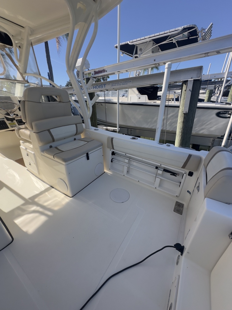 2013 World Cat 255 DC
