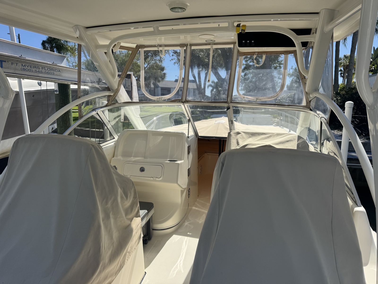 2013 World Cat 255 DC