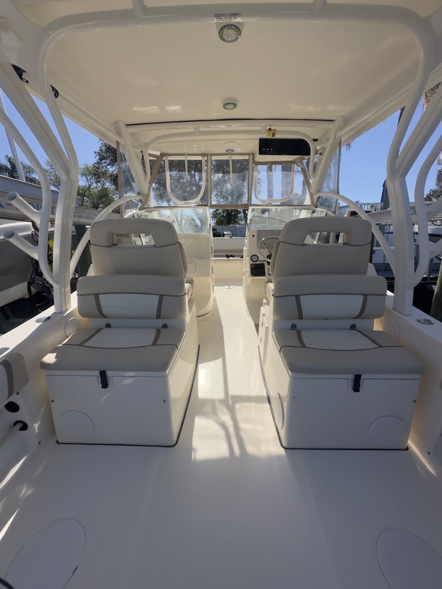 2013 World Cat 255 DC