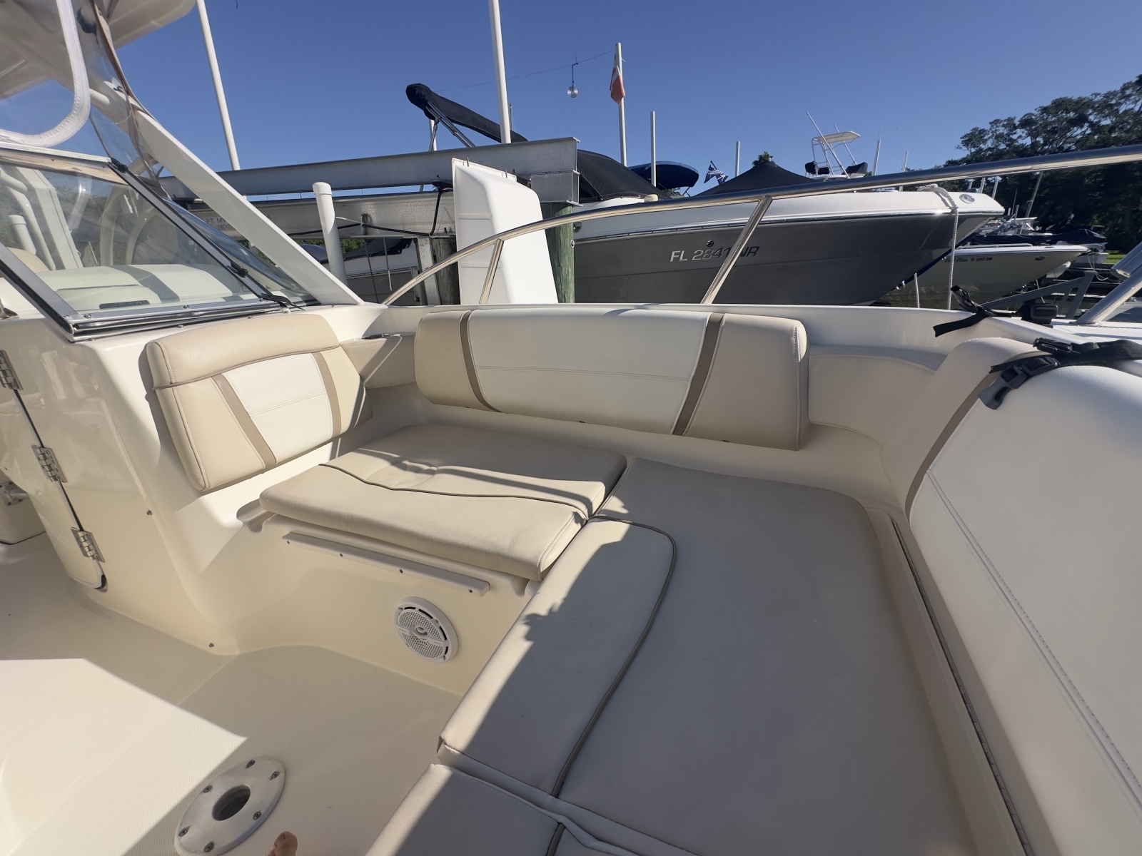 2013 World Cat 255 DC