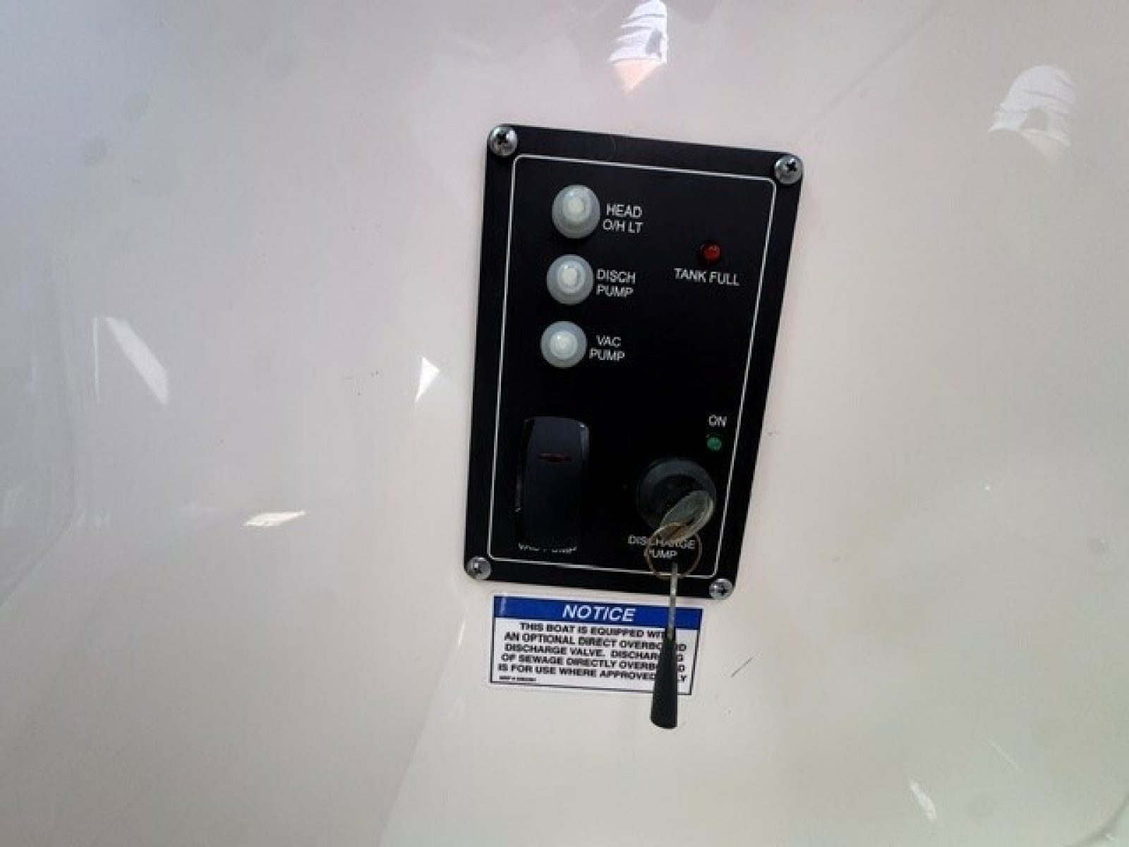 2021 Boston Whaler 380 Outrage
