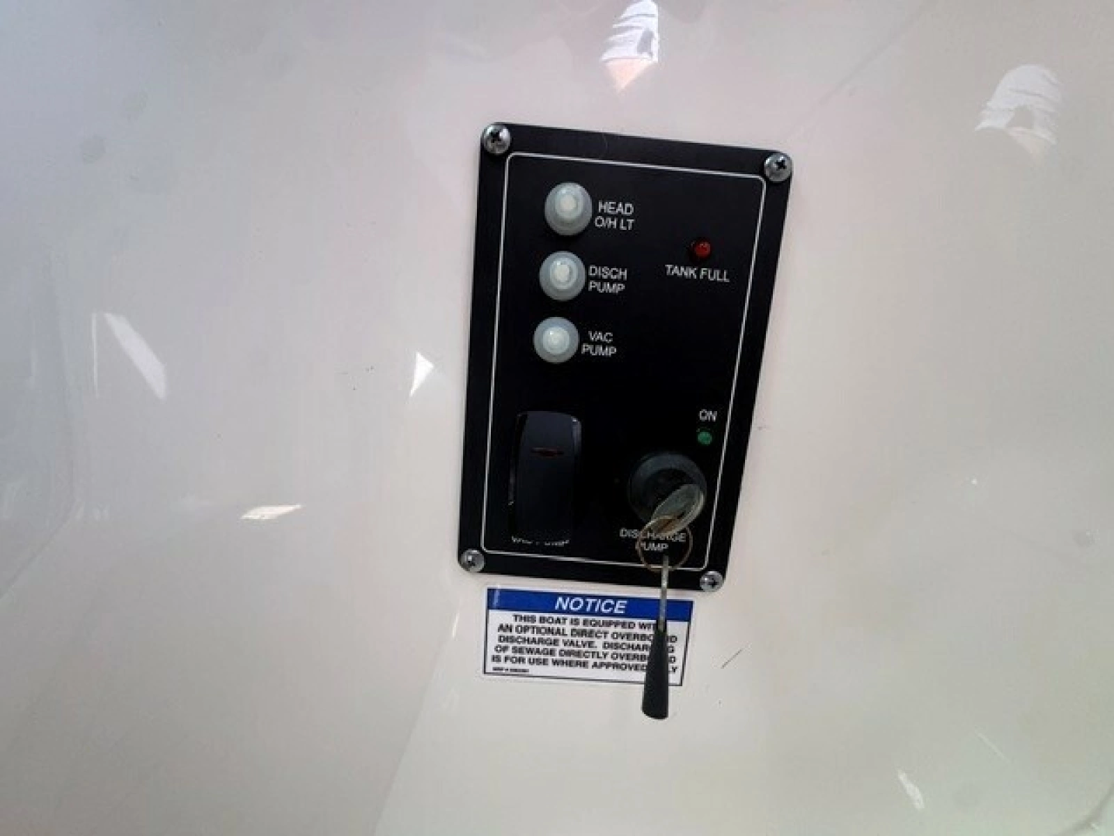 2021 Boston Whaler 380 Outrage