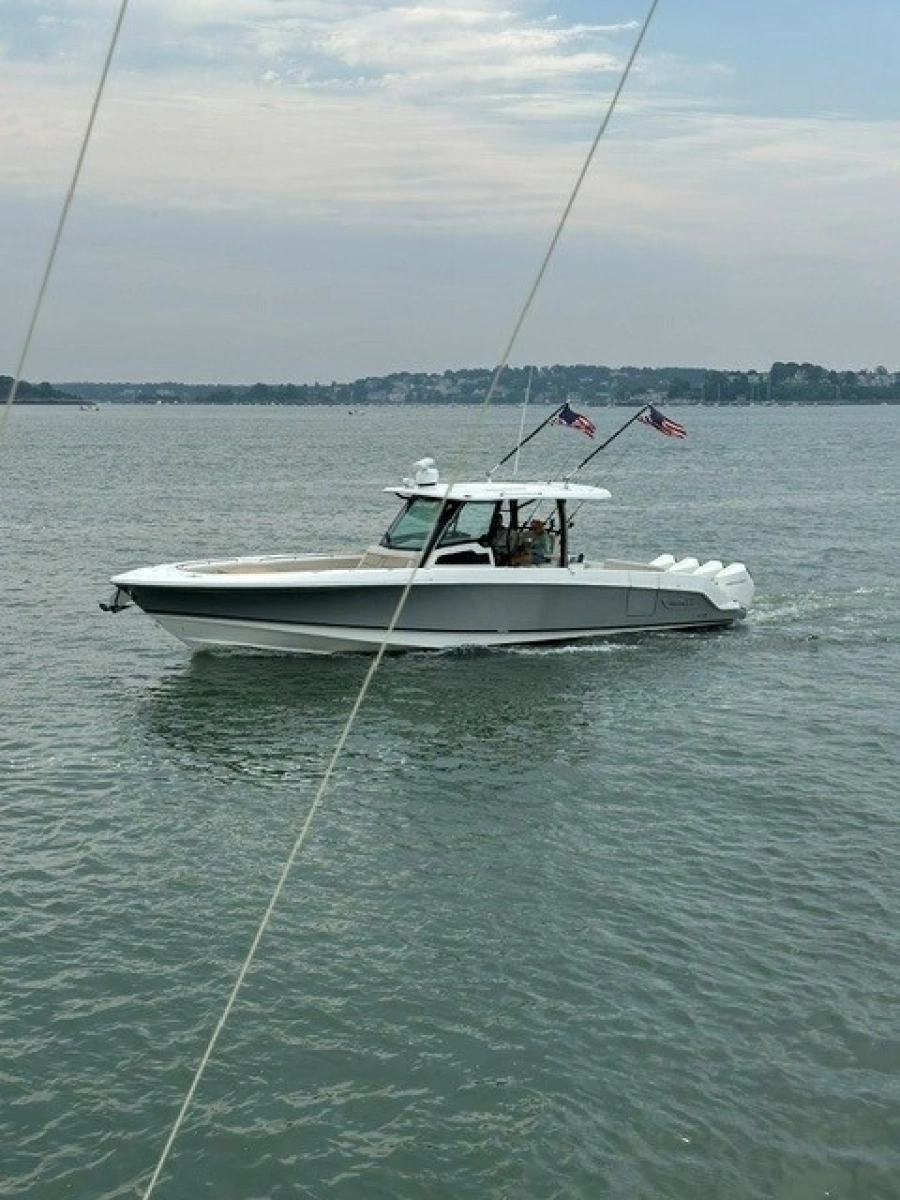 2021 Boston Whaler 380 Outrage