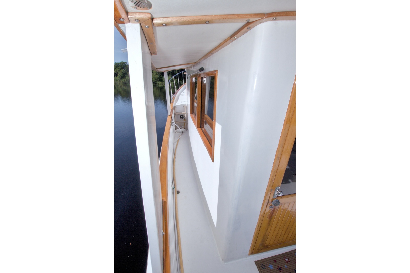 1980 Kadey-Krogen 42 Trawler — New Moon