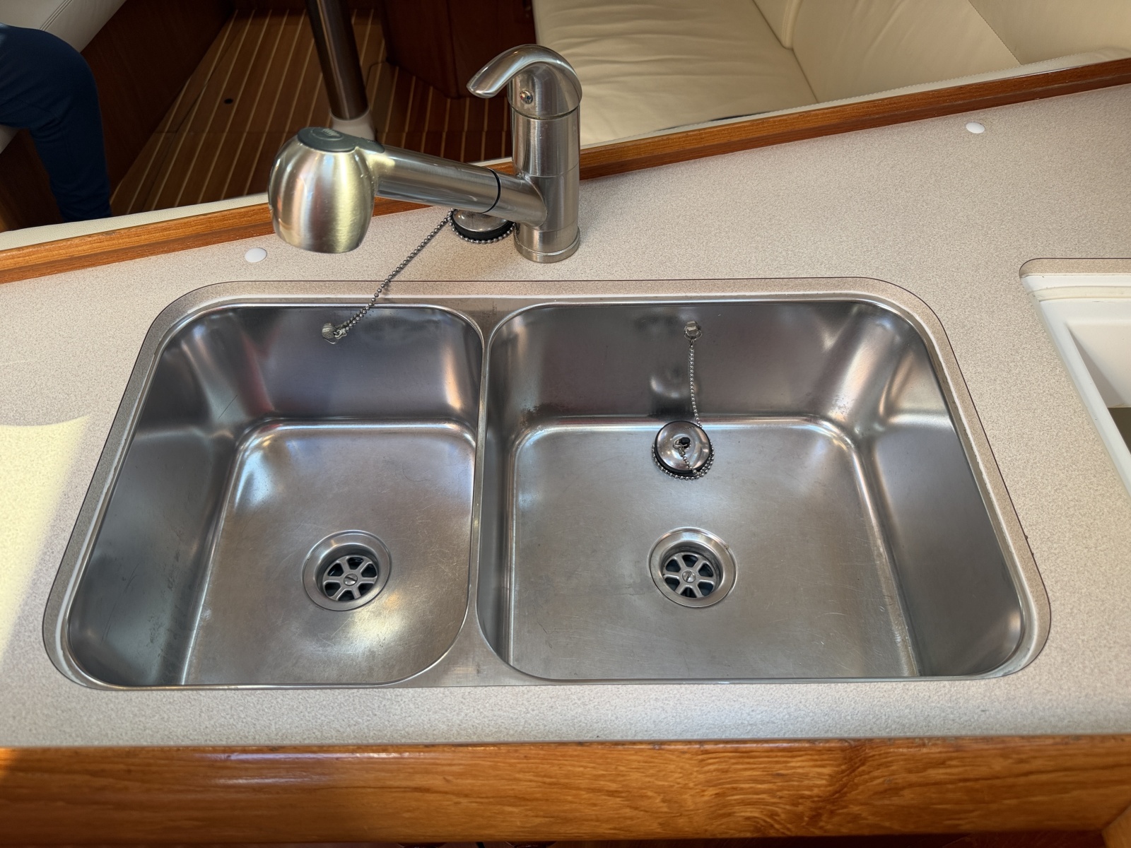 2005 Jeanneau Sun Odyssey 35
