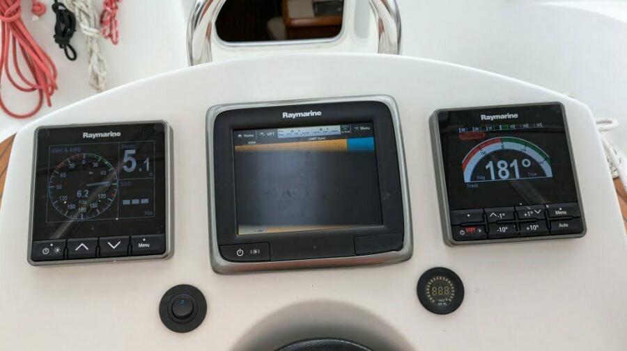 2005 Jeanneau Sun Odyssey 35