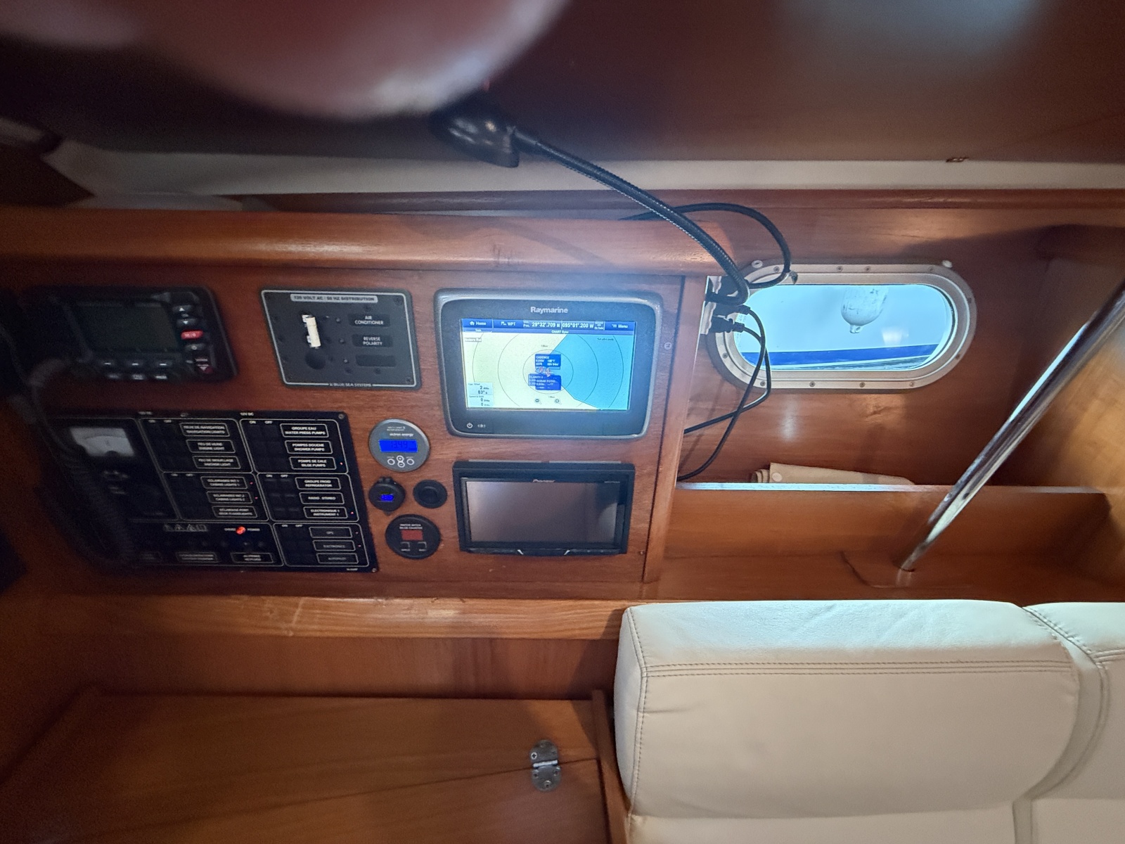 2005 Jeanneau Sun Odyssey 35