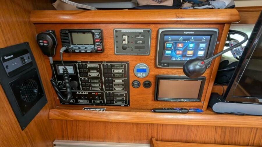 2005 Jeanneau Sun Odyssey 35
