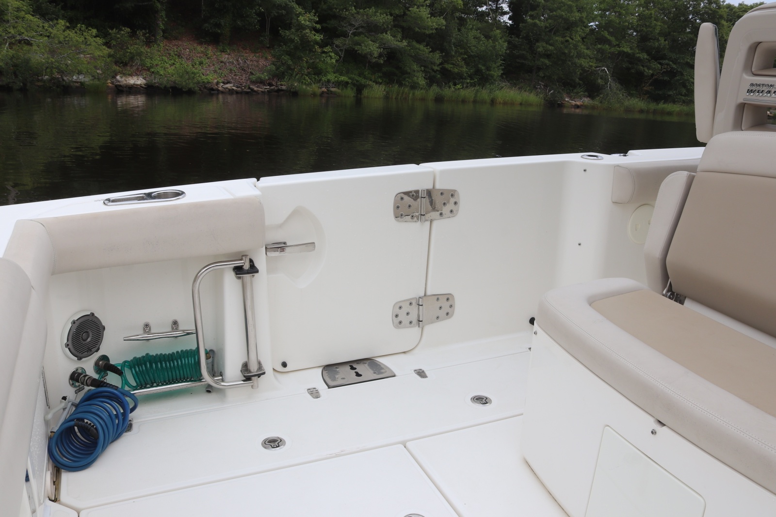2013 Boston Whaler Outrage
