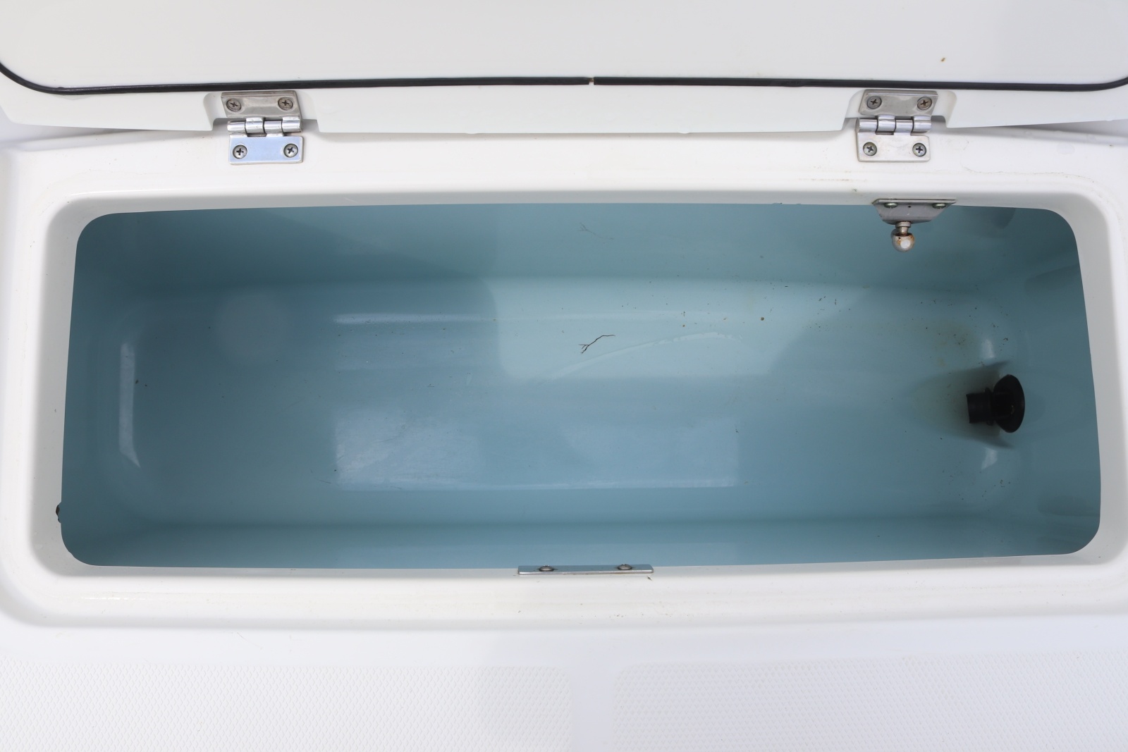 2013 Boston Whaler Outrage