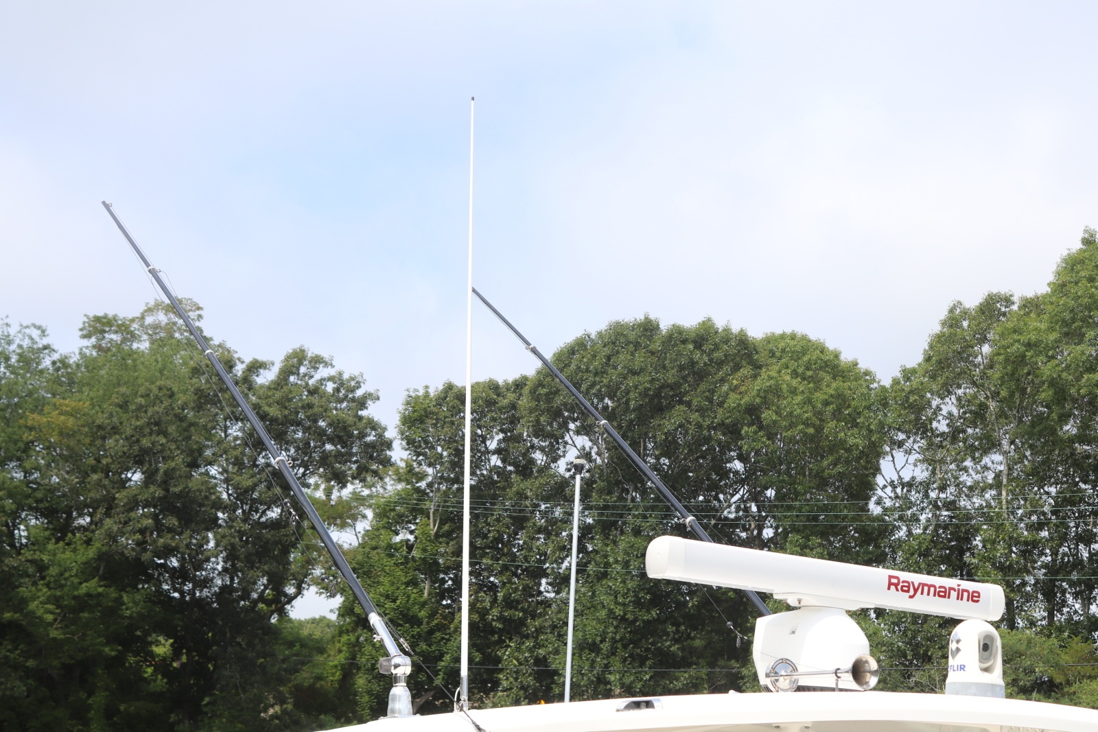 2013 Boston Whaler Outrage