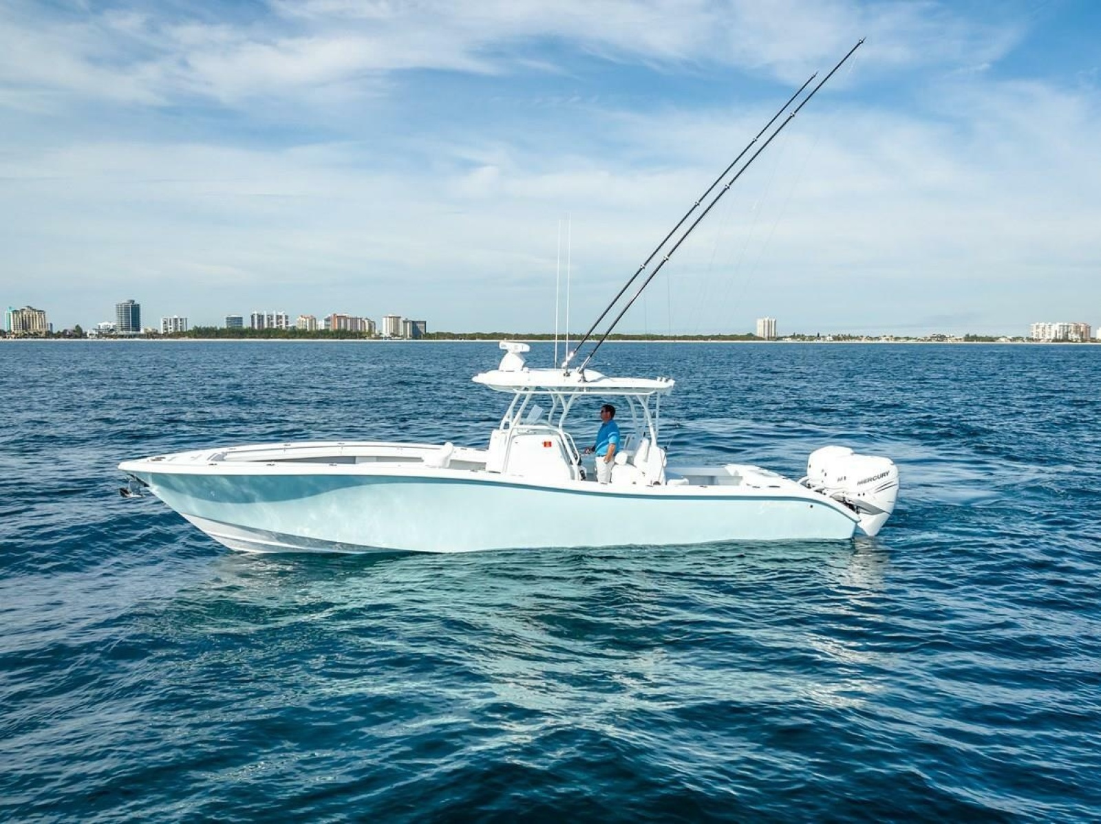 2023 Yellowfin 36 Center Console
