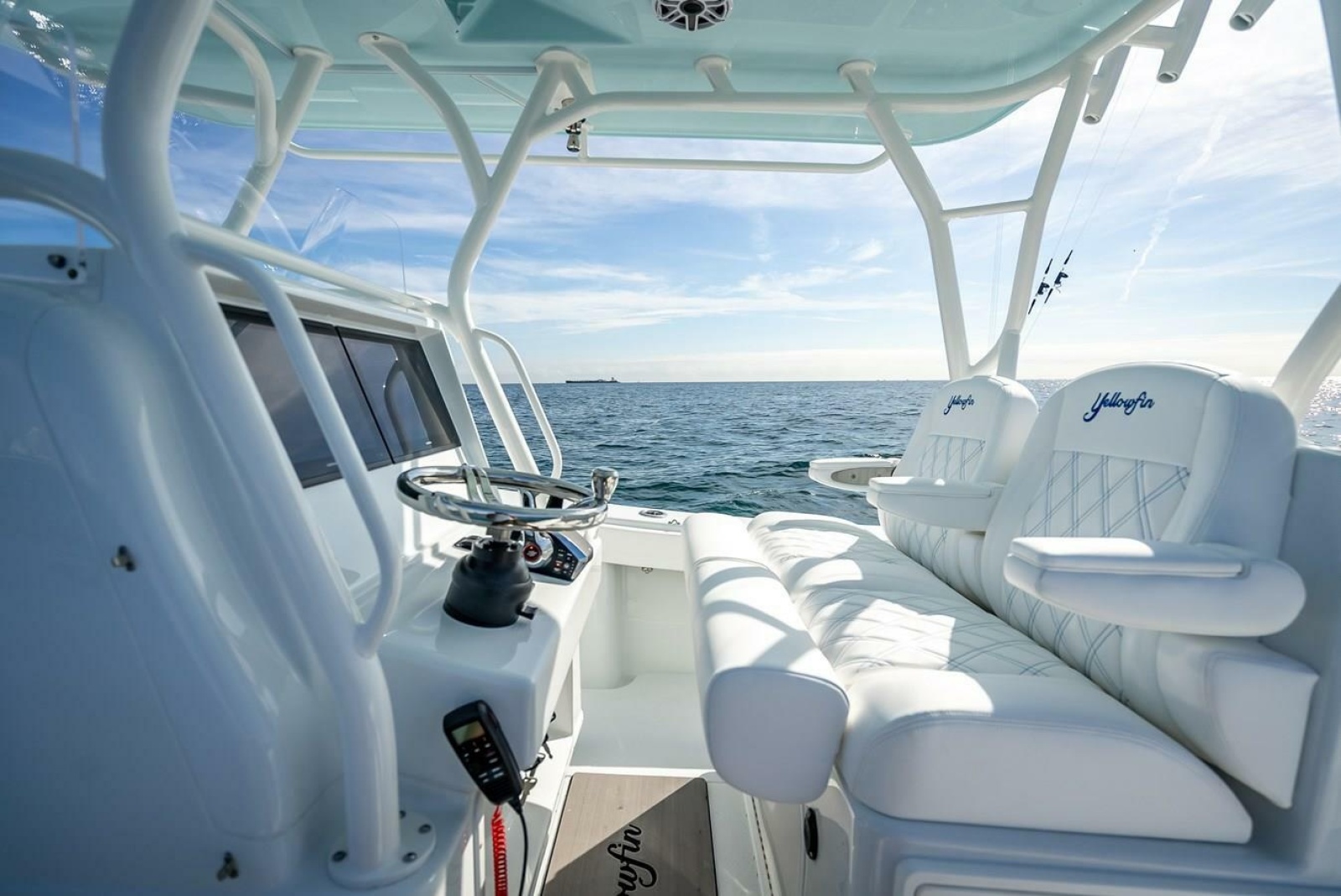 2023 Yellowfin 36 Center Console