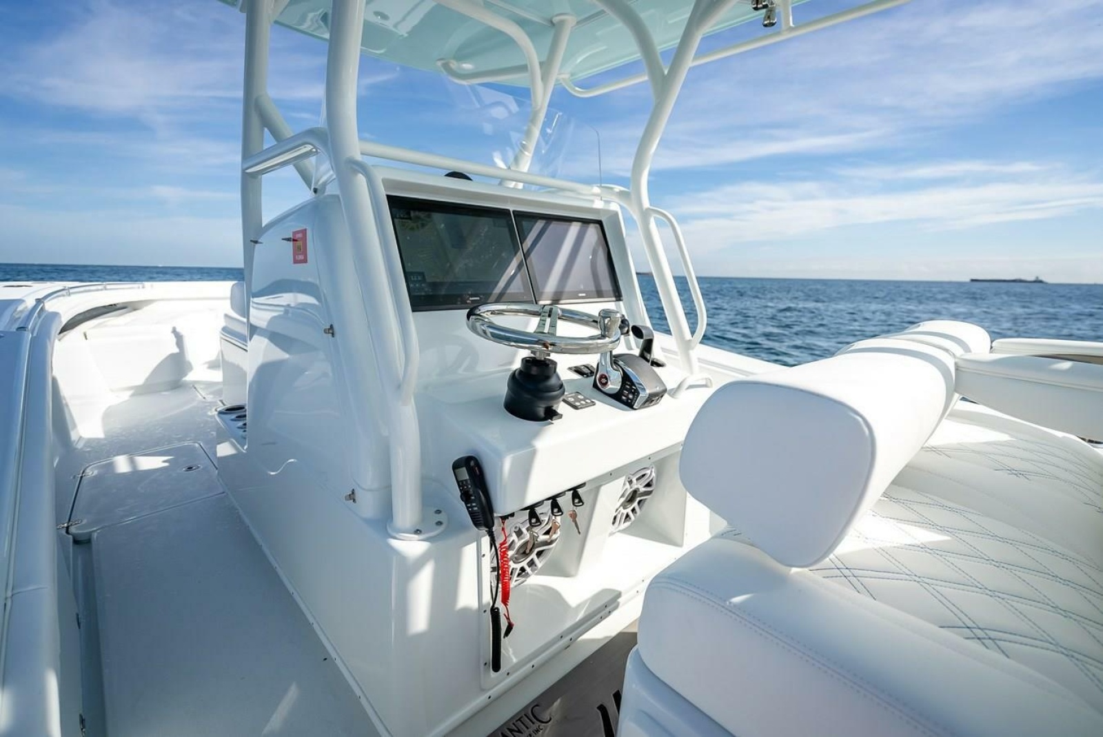 2023 Yellowfin 36 Center Console