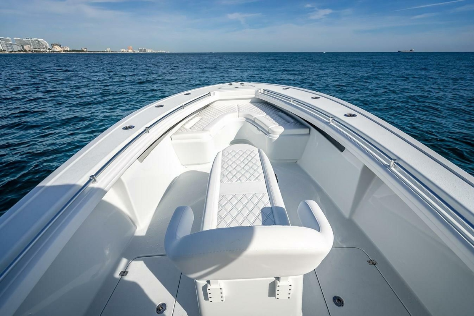 2023 Yellowfin 36 Center Console