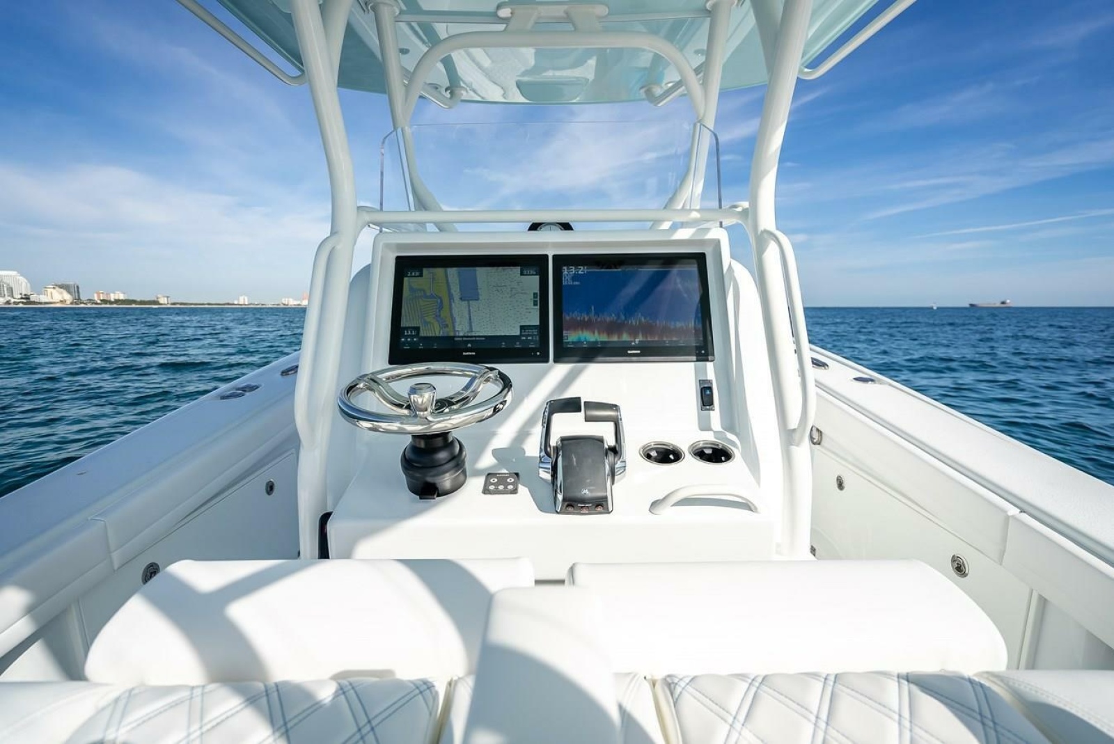 2023 Yellowfin 36 Center Console