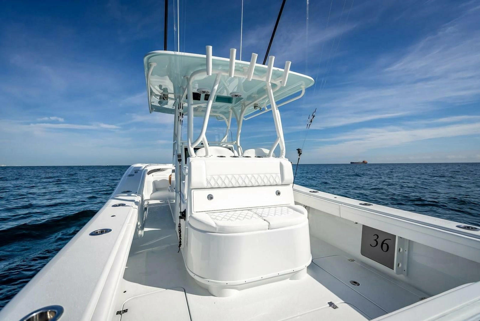 2023 Yellowfin 36 Center Console
