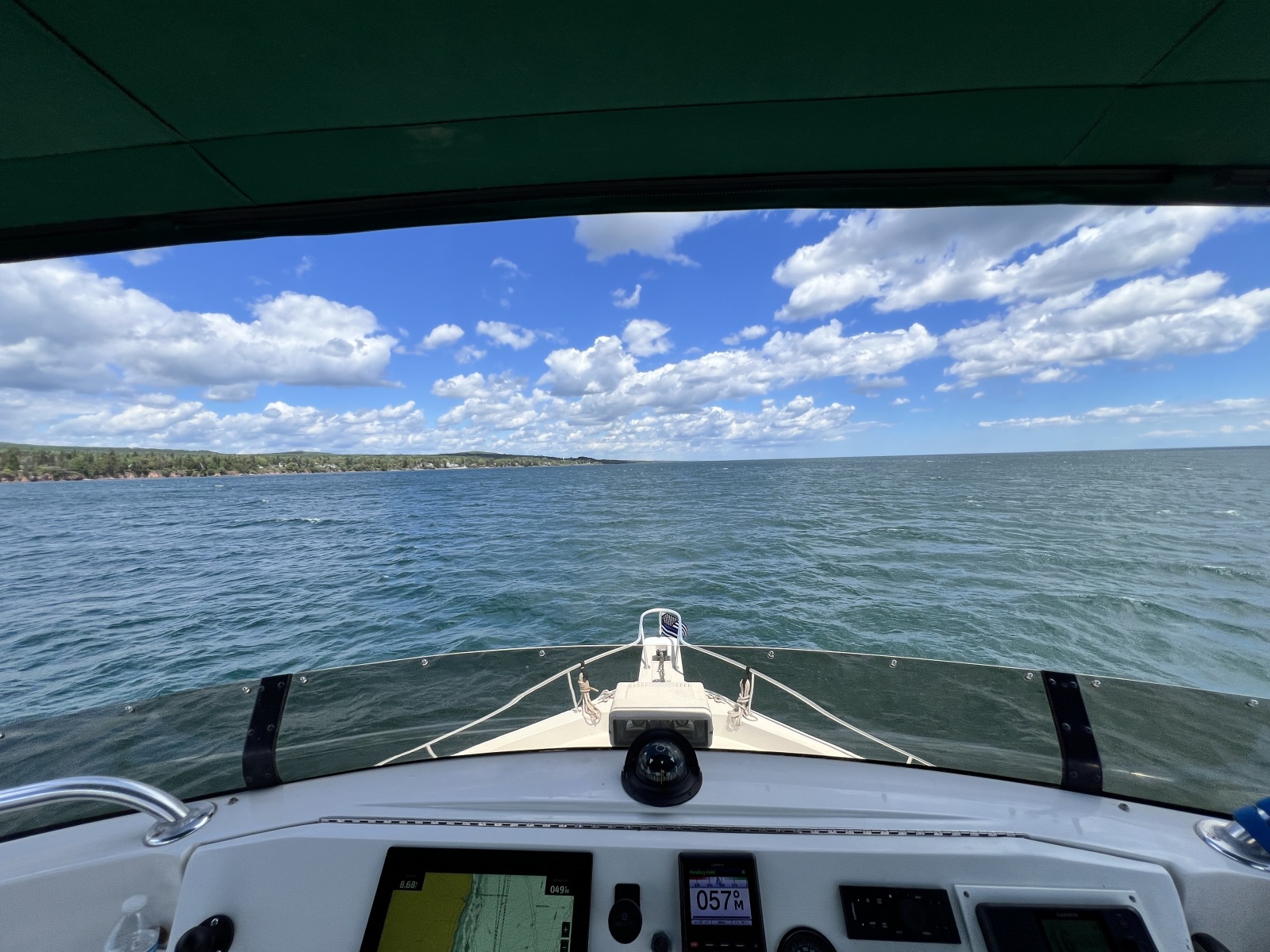 2001 Mainship 390