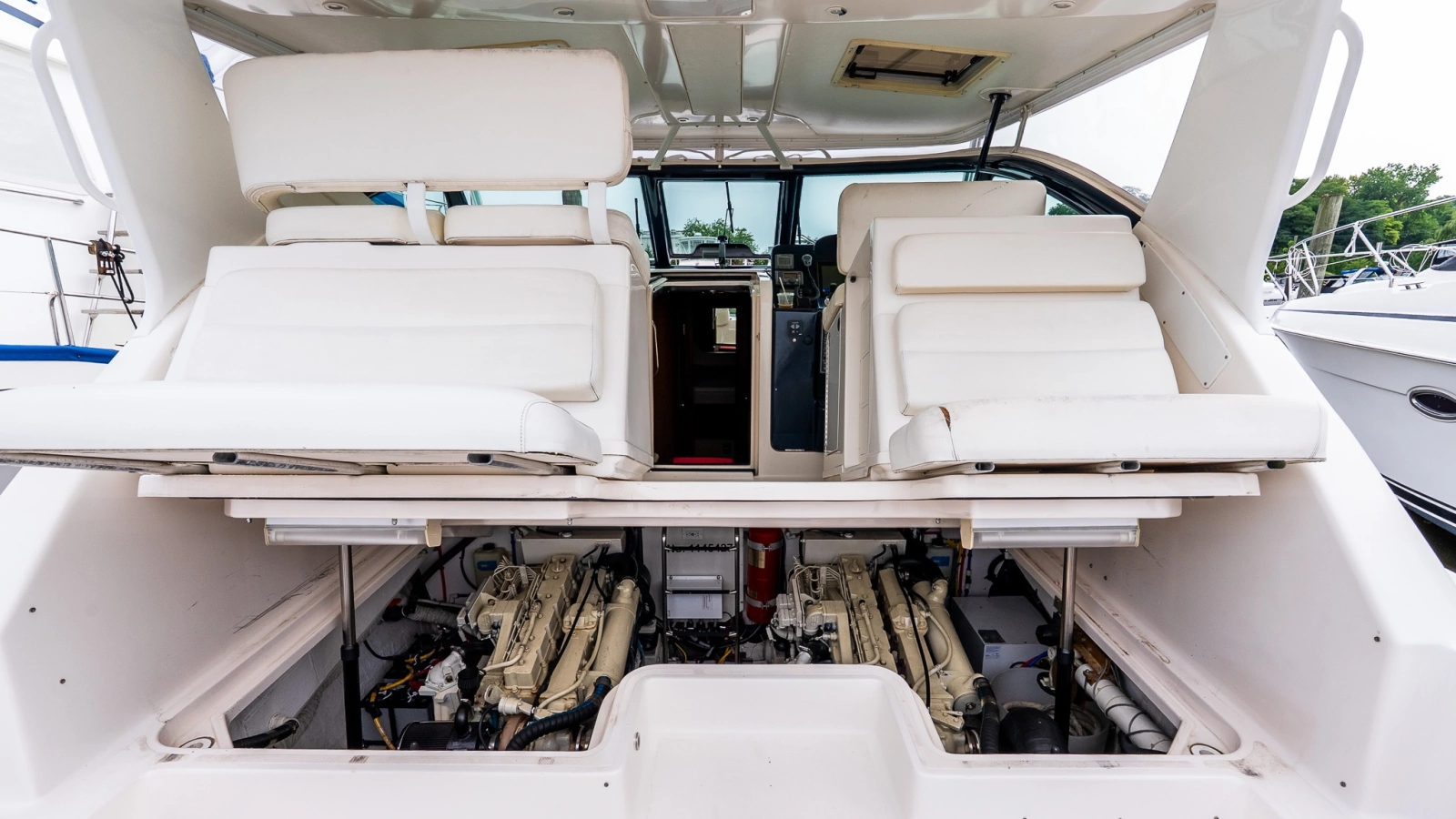 2004 Tiara Yachts 3800 Open