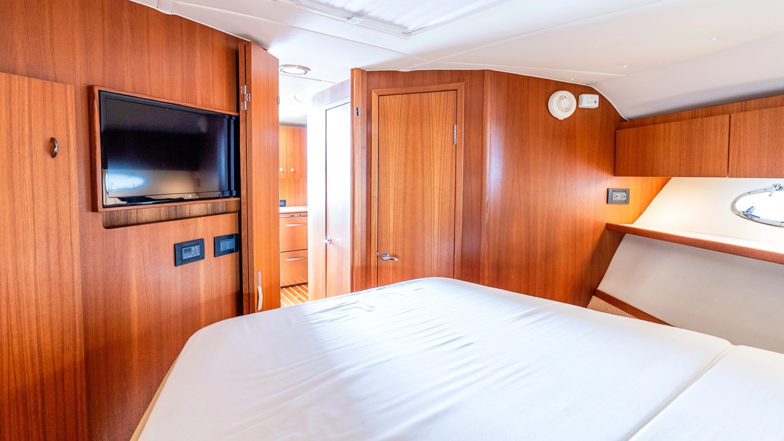 2004 Tiara Yachts 3800 Open