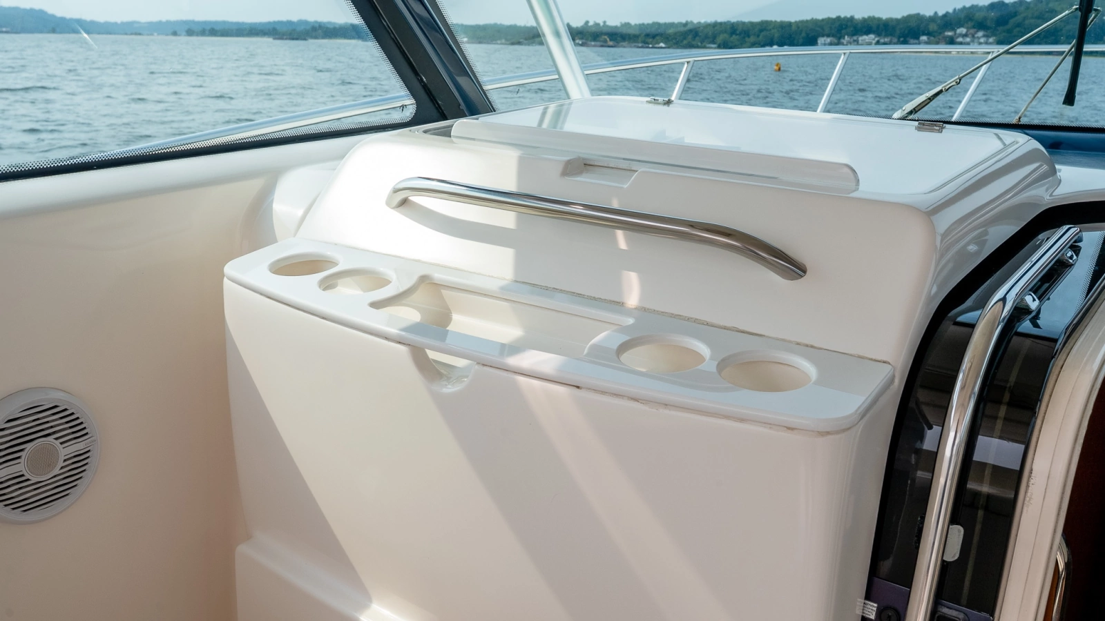 2004 Tiara Yachts 3800 Open