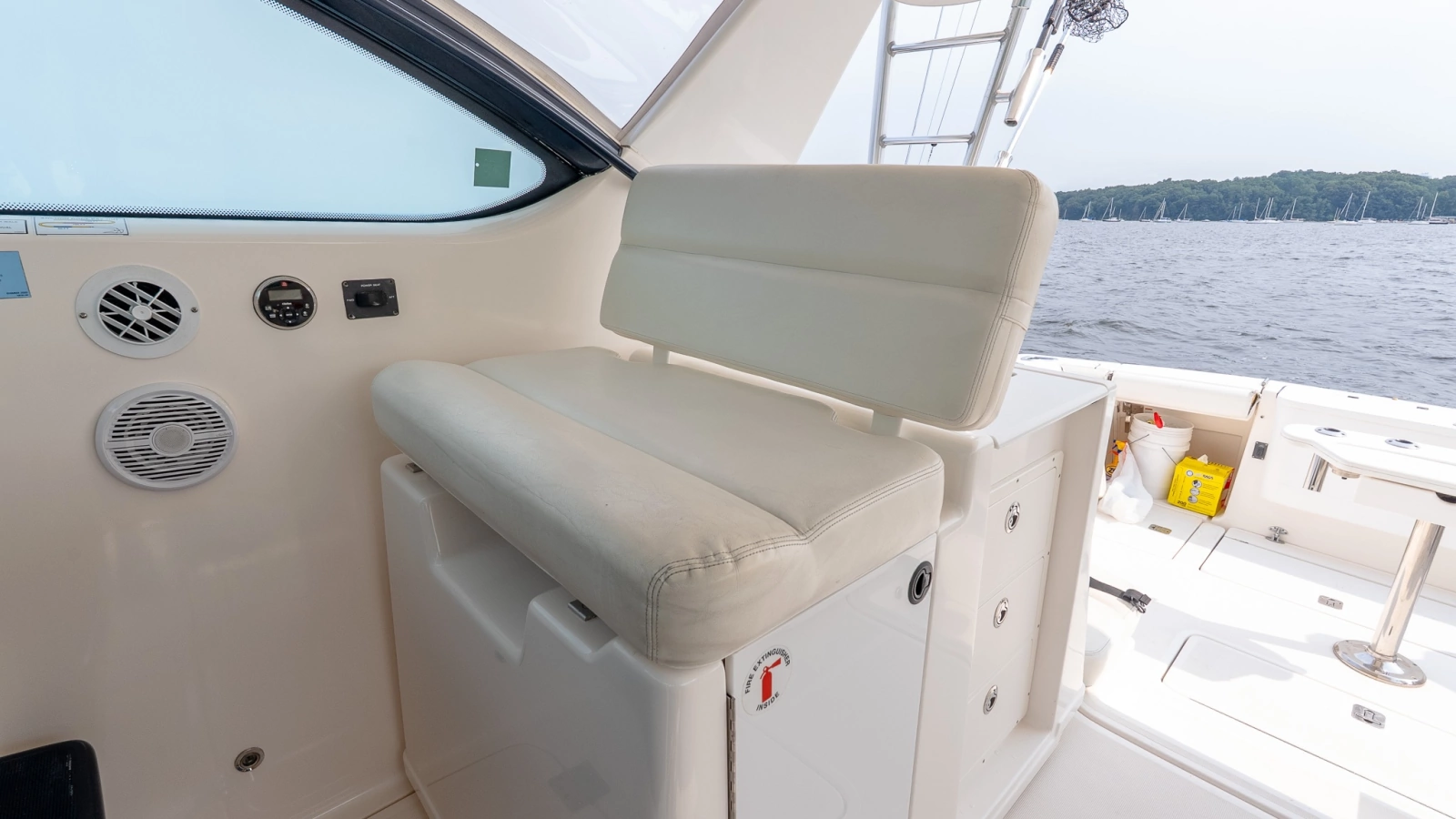 2004 Tiara Yachts 3800 Open