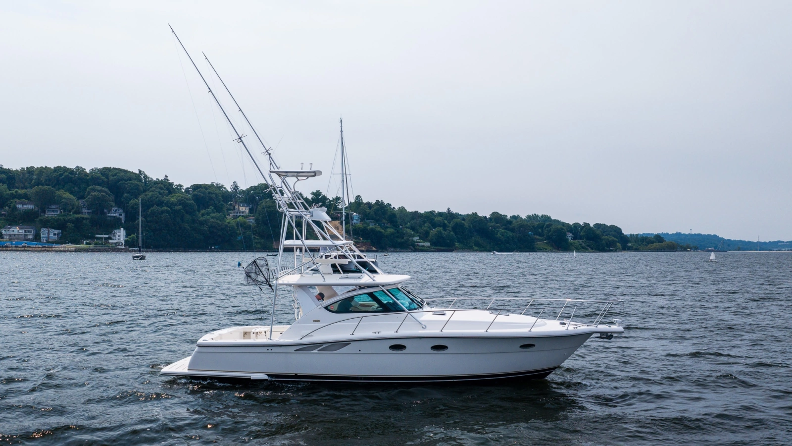 2004 Tiara Yachts 3800 Open