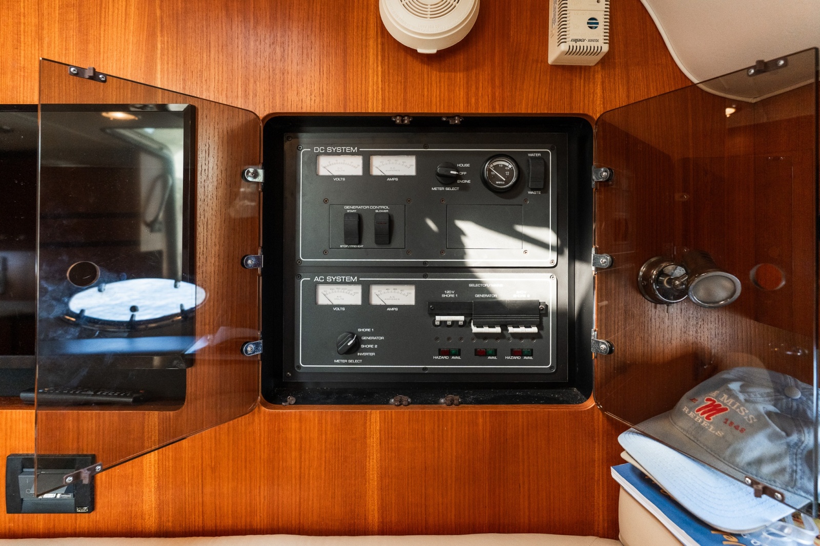 2003 Tiara Yachts 3800 Open