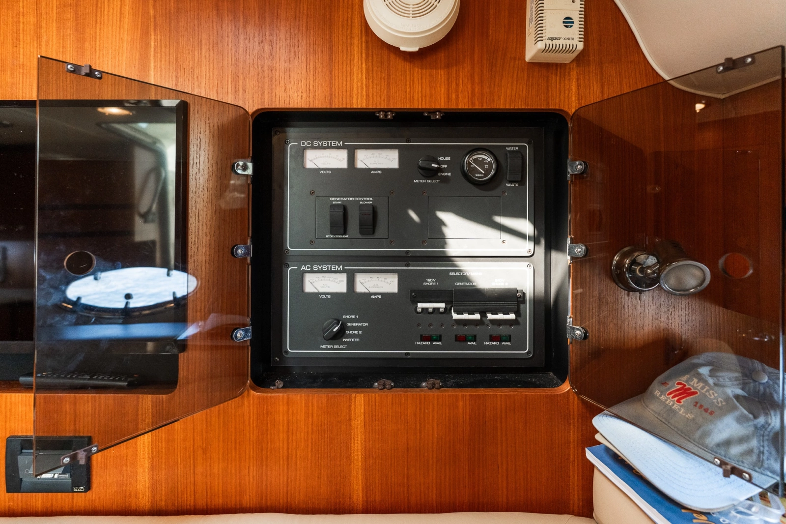 2003 Tiara Yachts 3800 Open