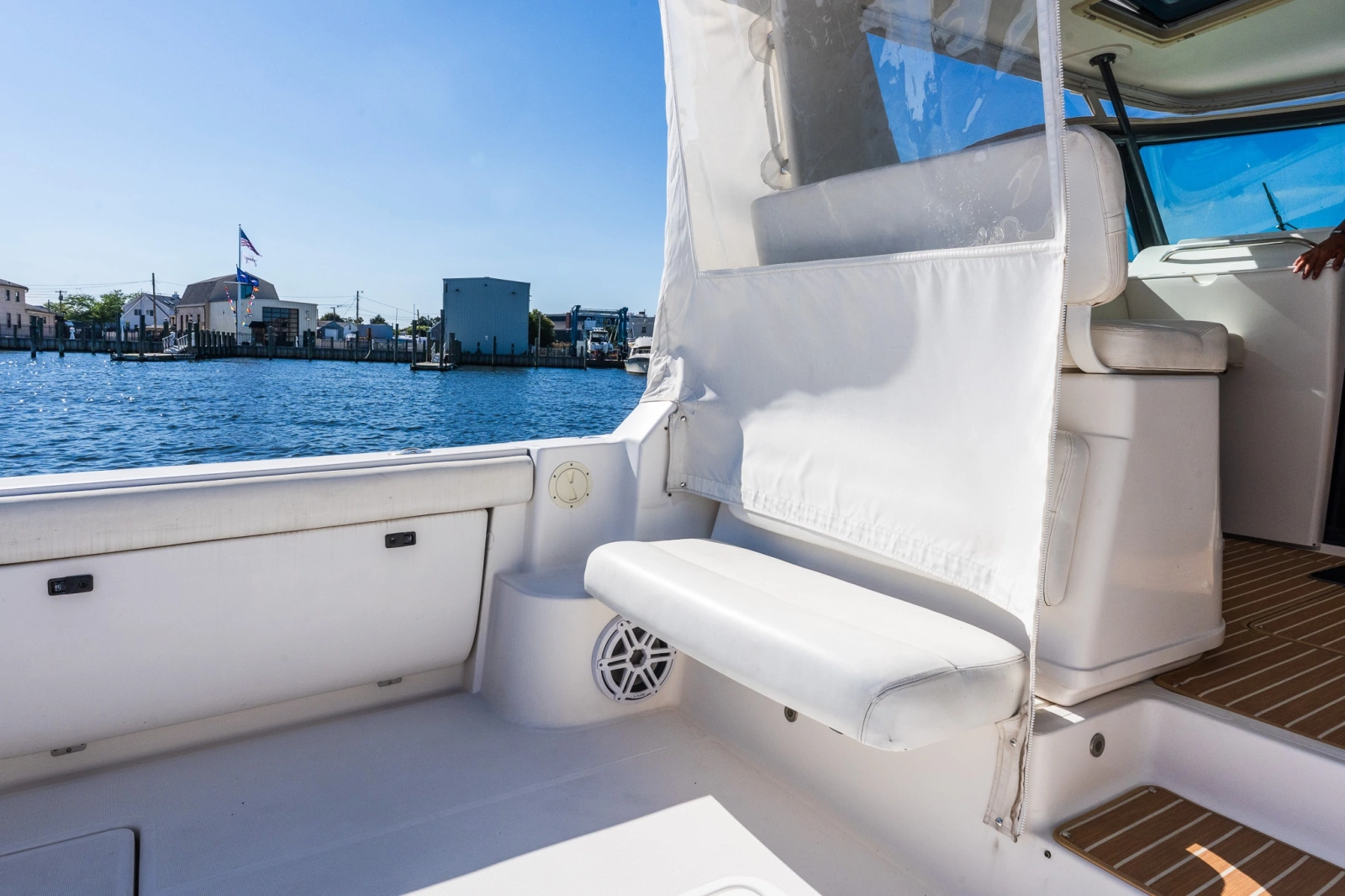 2003 Tiara Yachts 3800 Open