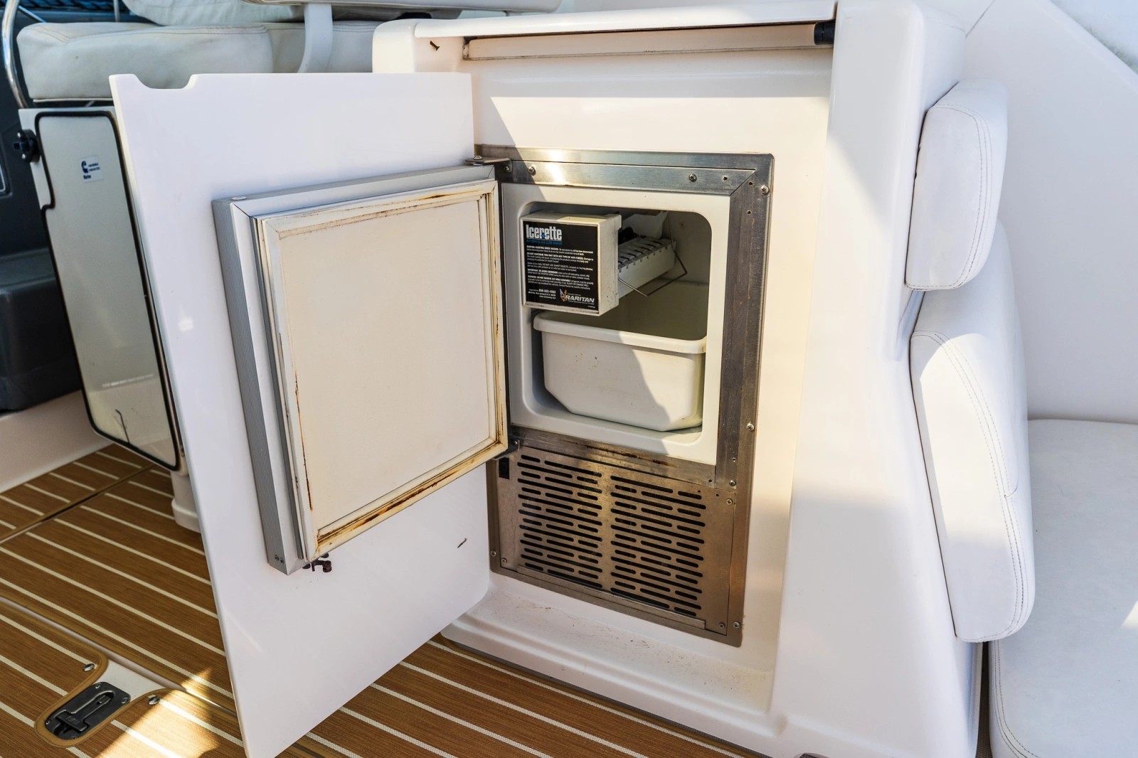 2003 Tiara Yachts 3800 Open