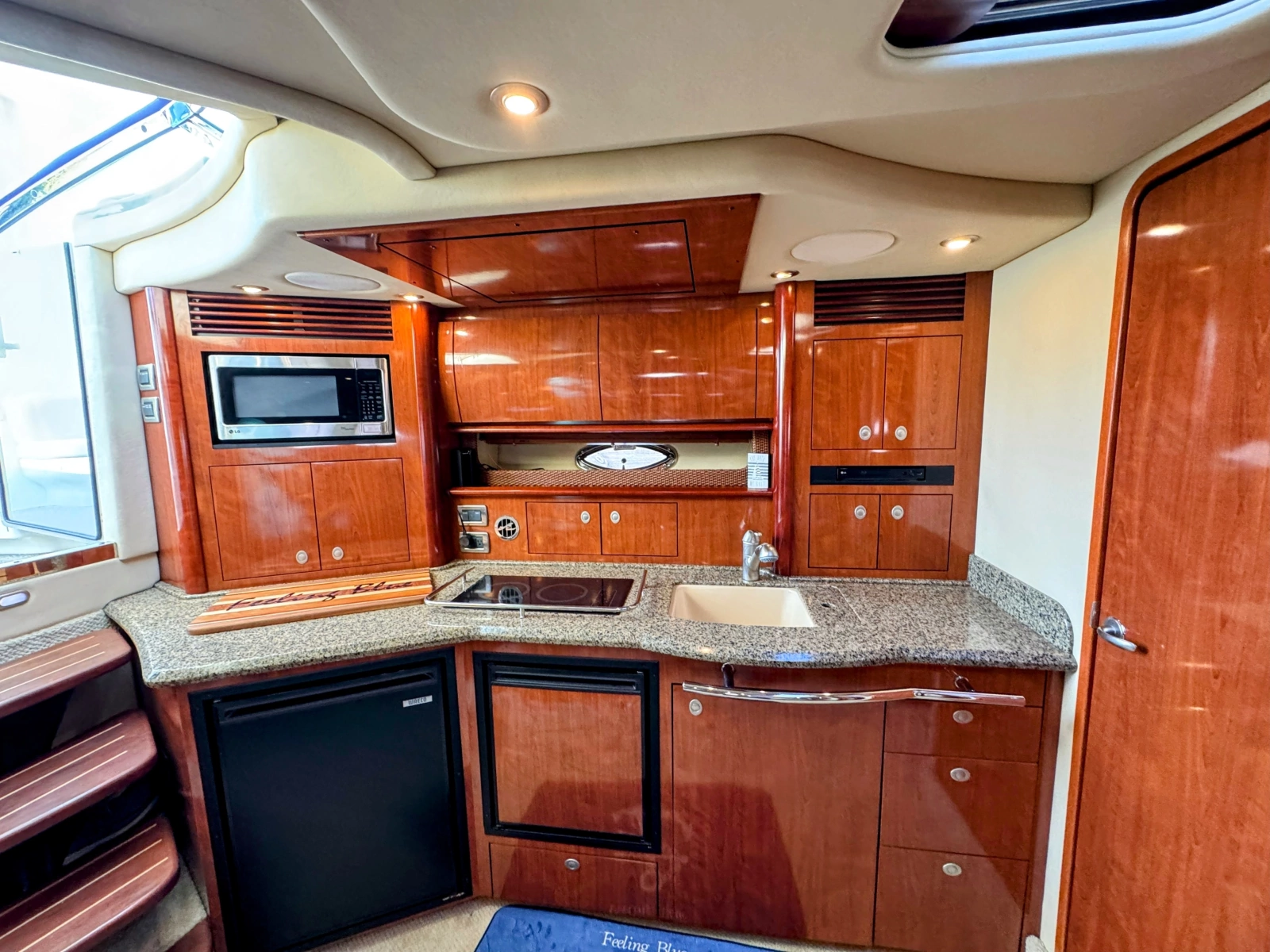 2005 Sea Ray 390 Sundancer