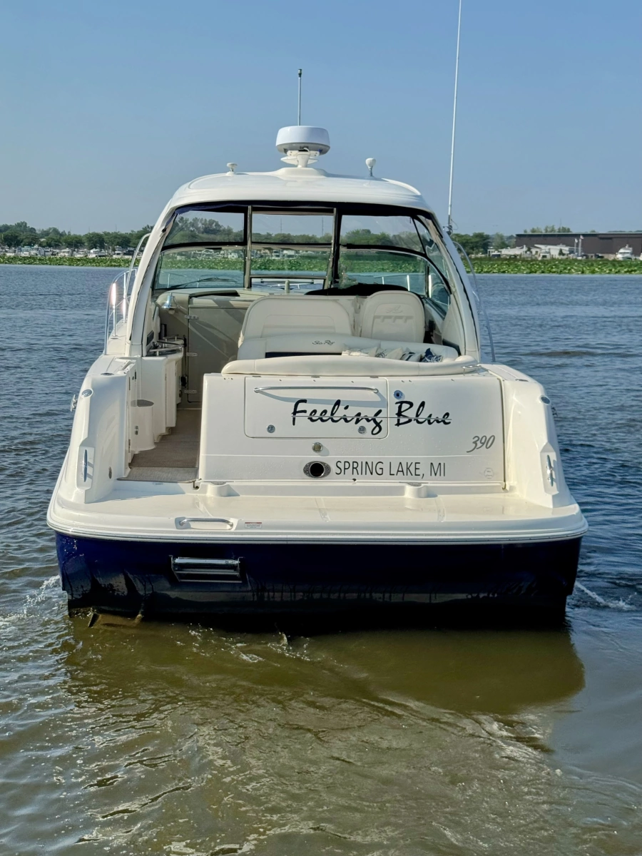 2005 Sea Ray 390 Sundancer