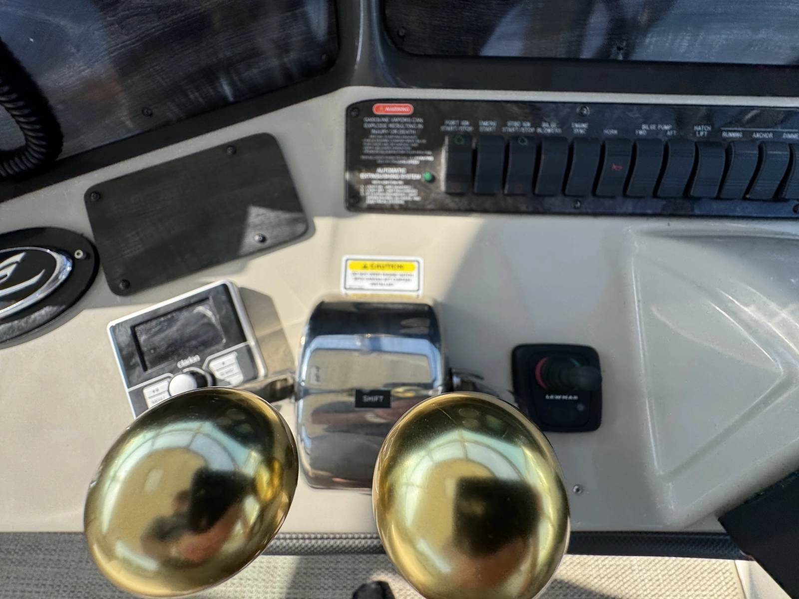 2005 Sea Ray 390 Sundancer