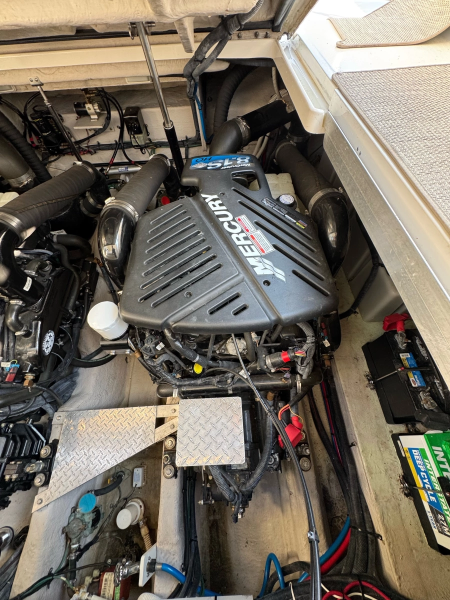 2005 Sea Ray 390 Sundancer