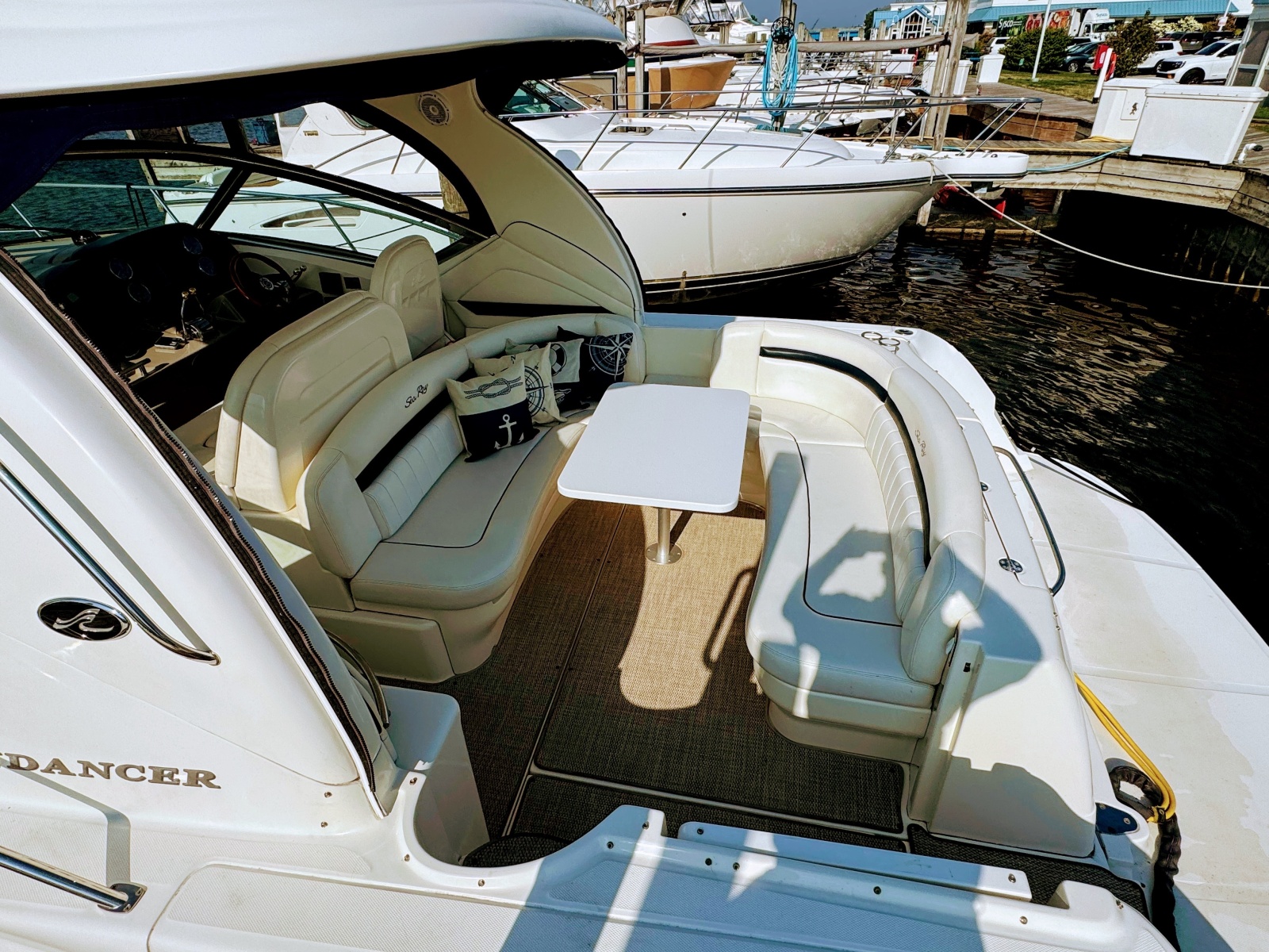 2005 Sea Ray 390 Sundancer