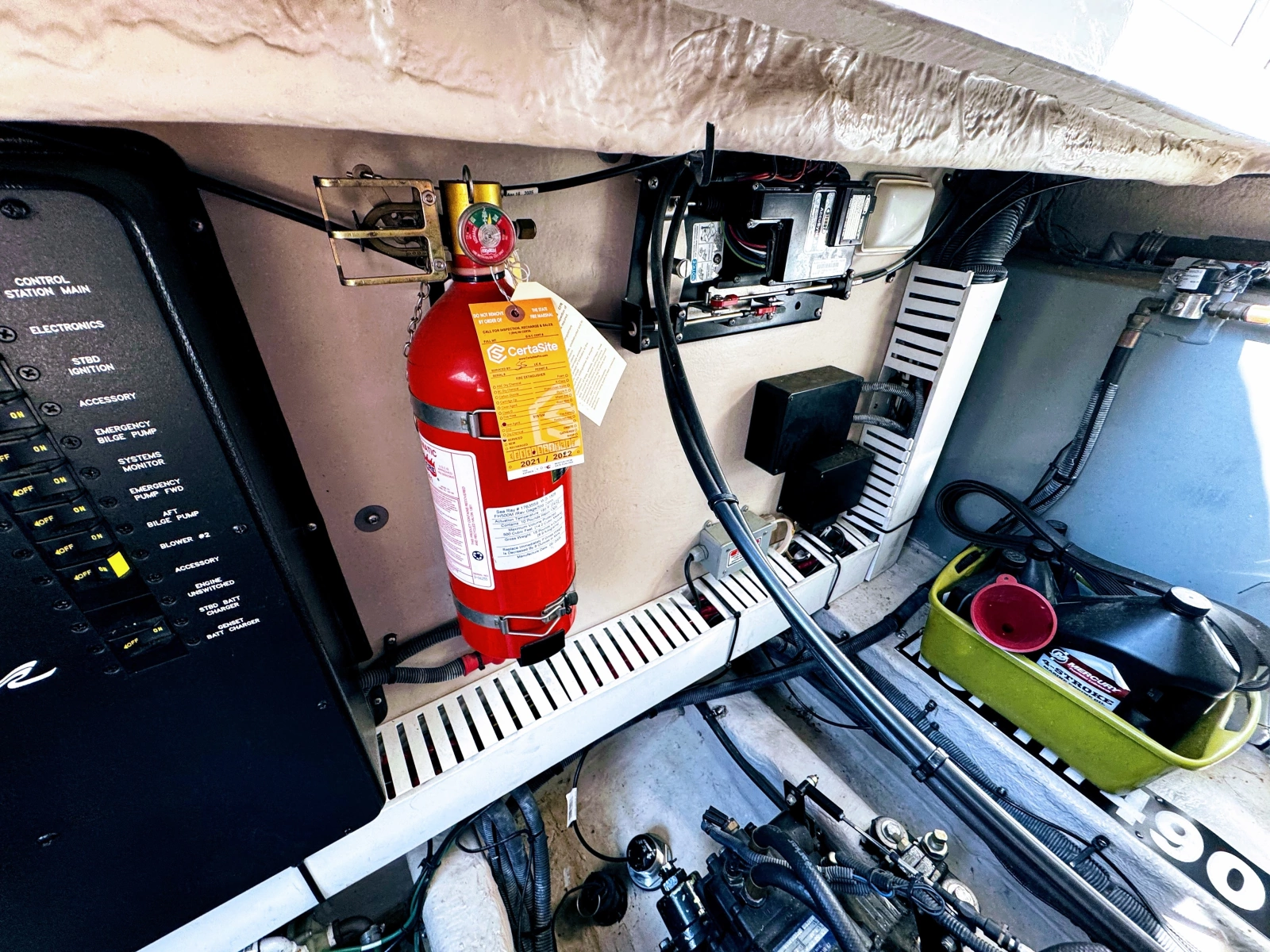 2005 Sea Ray 390 Sundancer