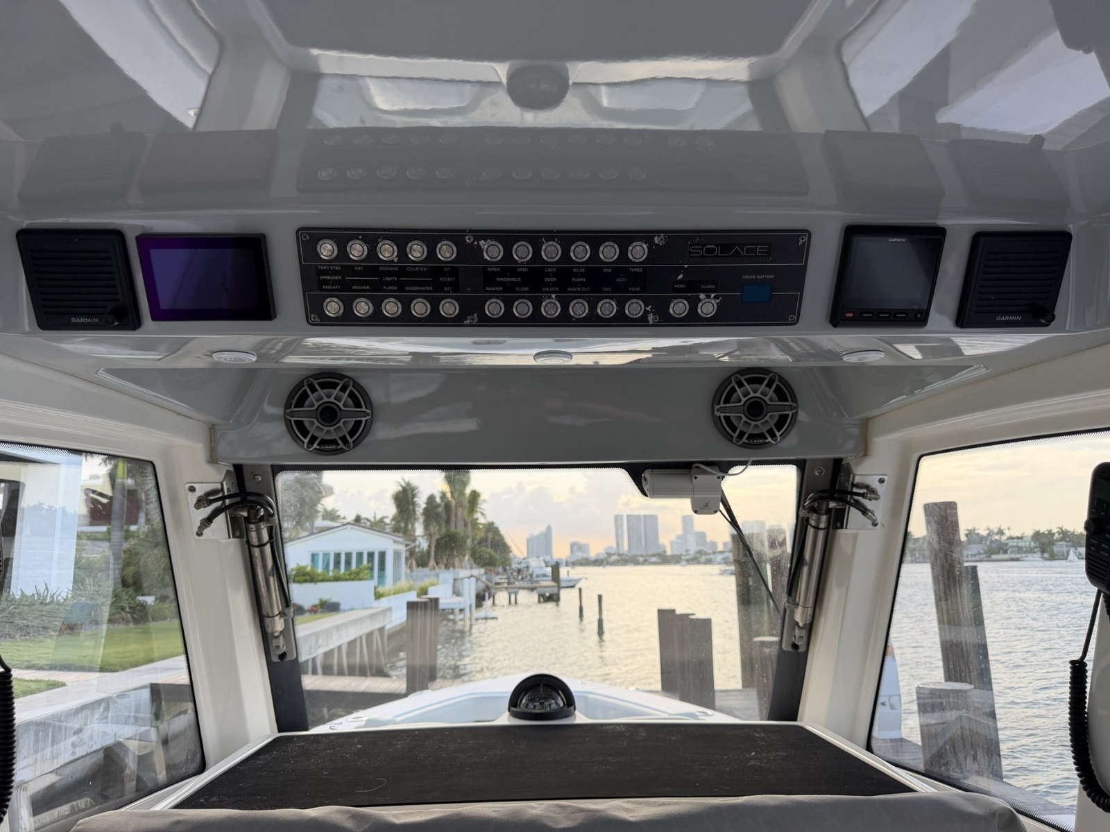 2020 Solace 345CC
