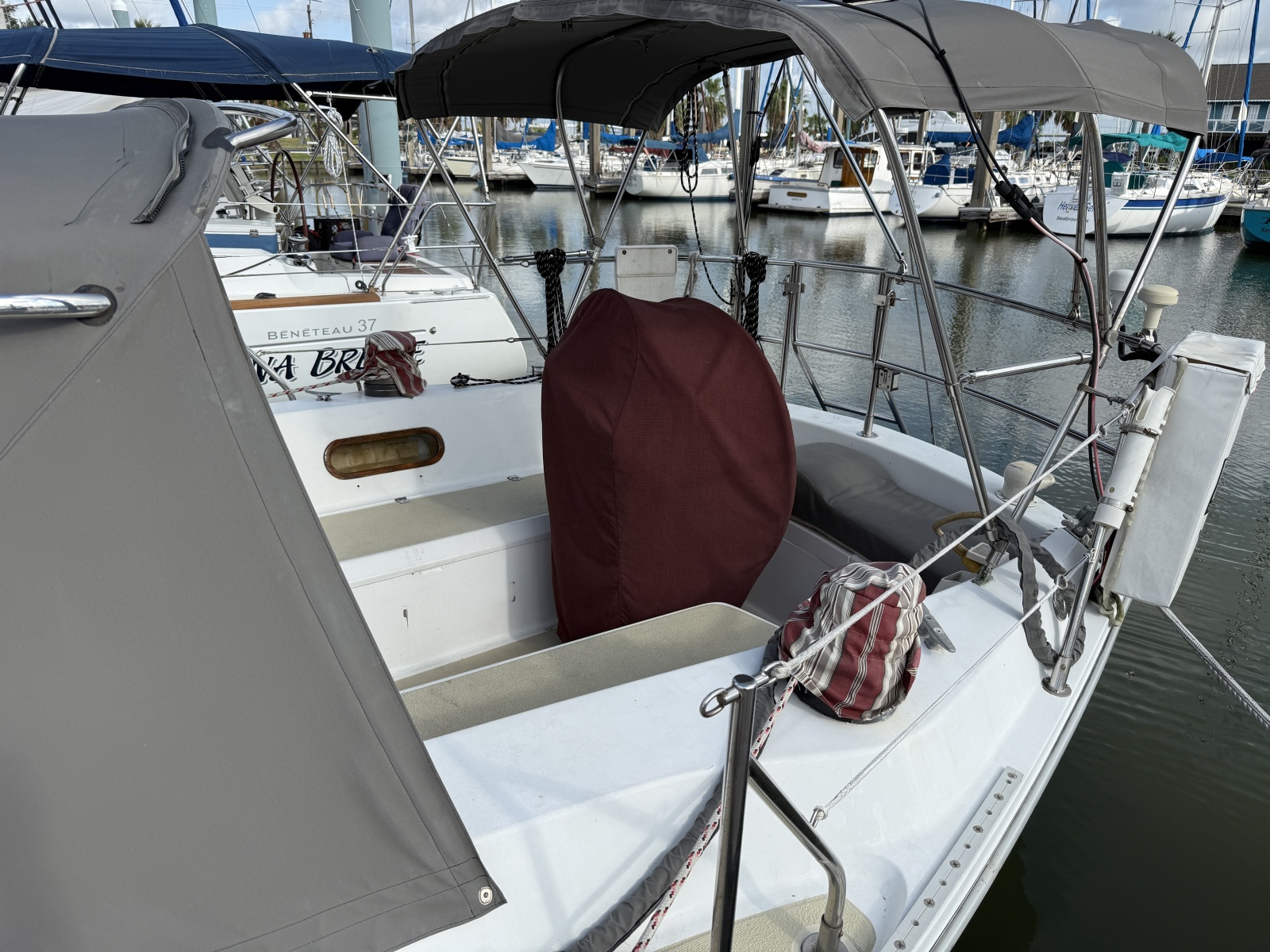 Ericson 381
