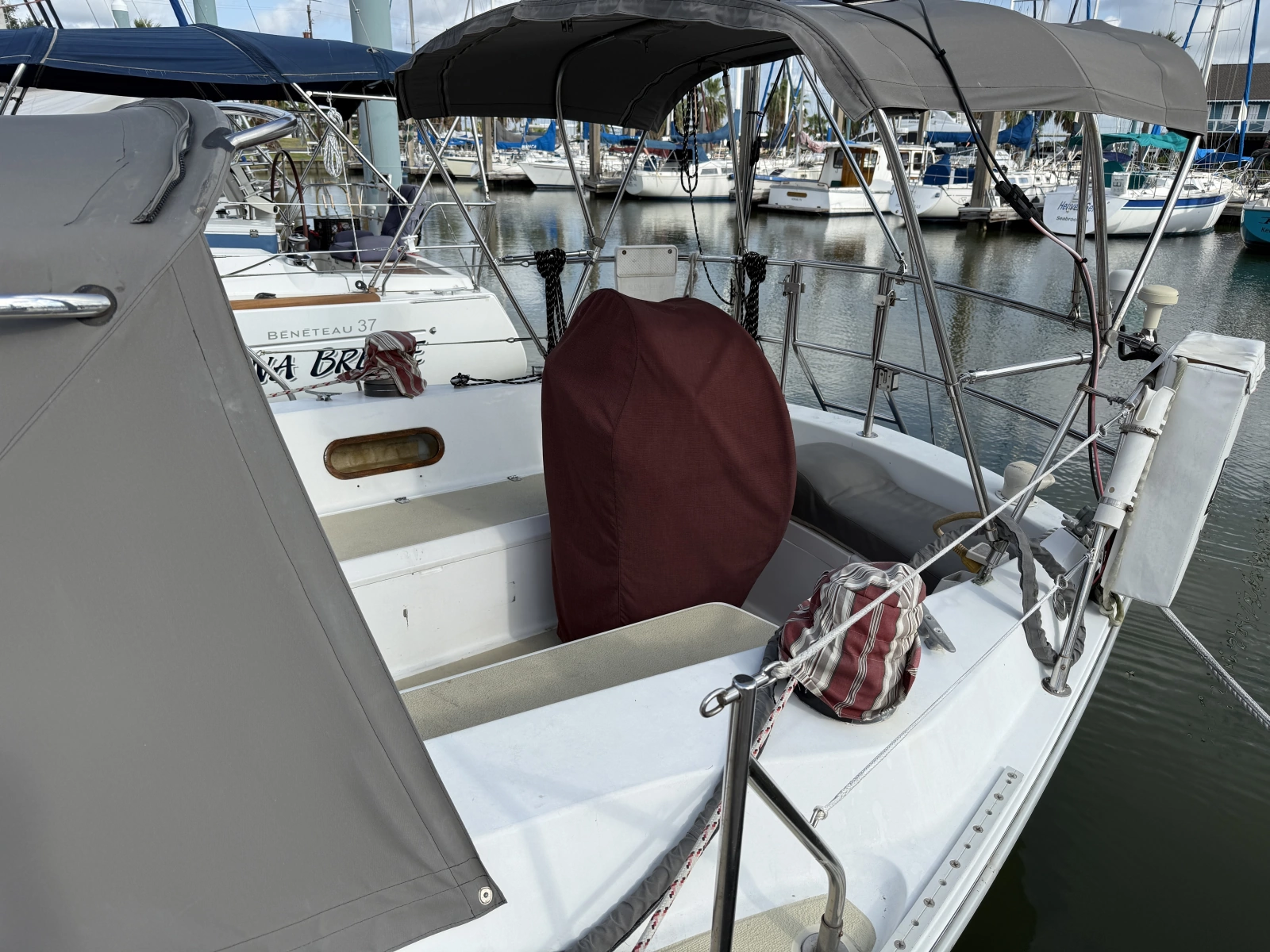 Ericson 381