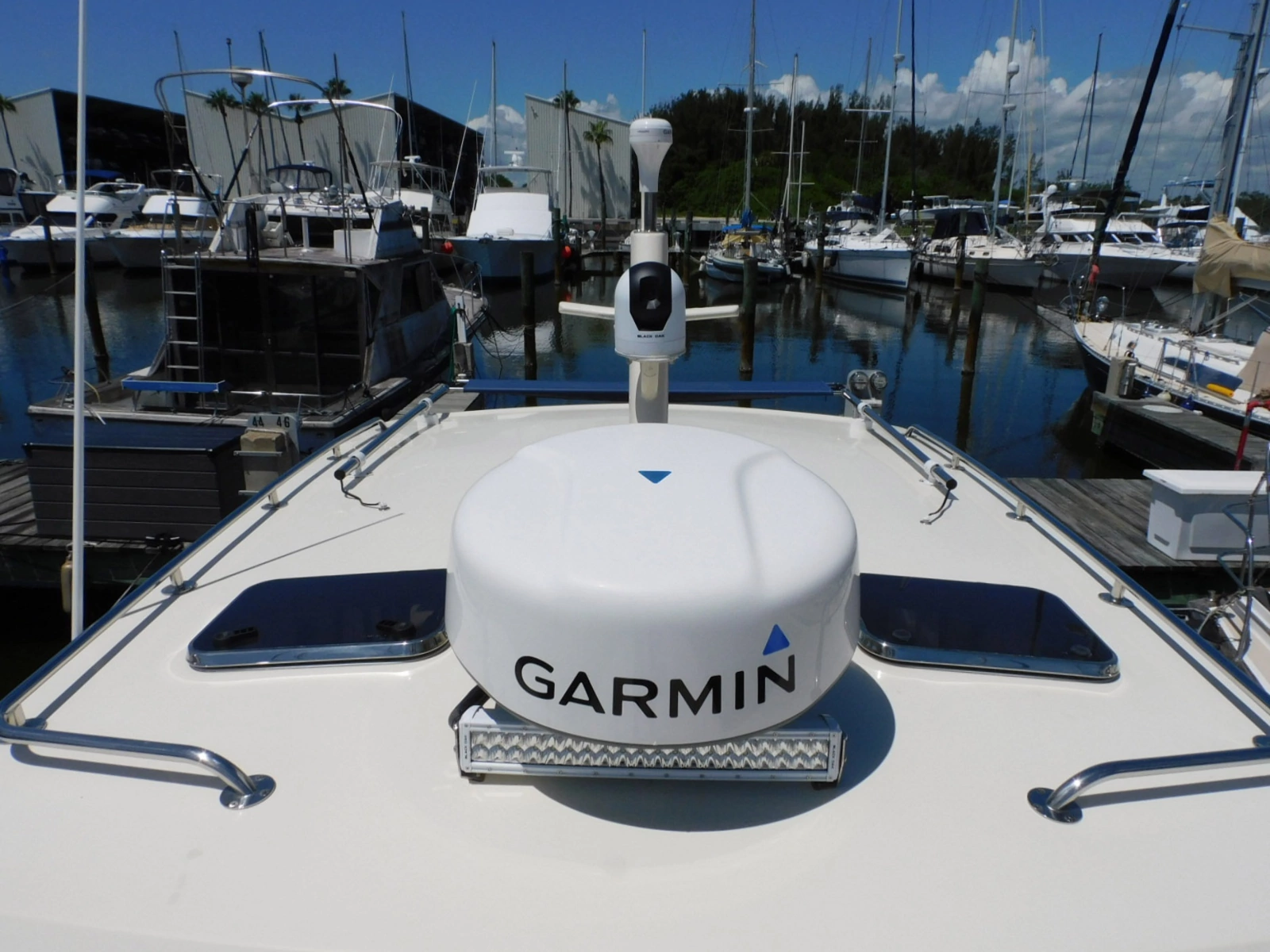 2004 Mainship 30 Rum Runner