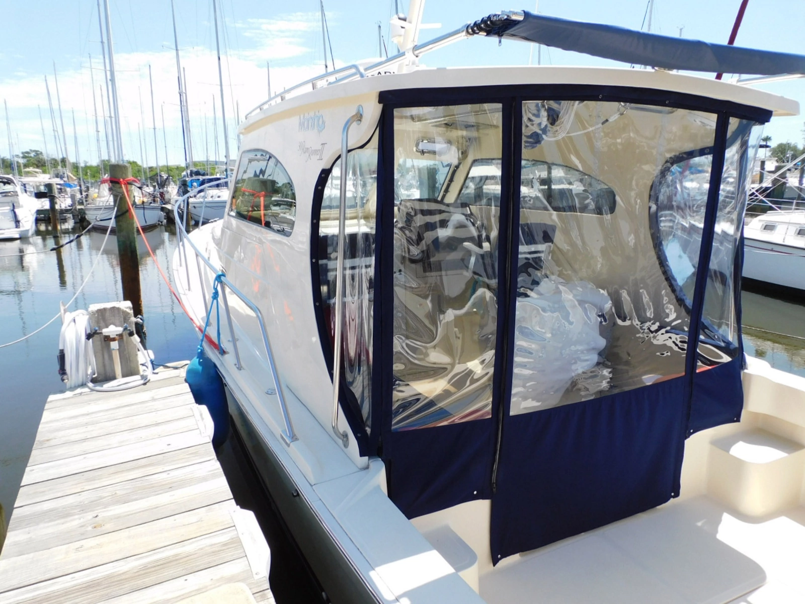 2004 Mainship 30 Rum Runner