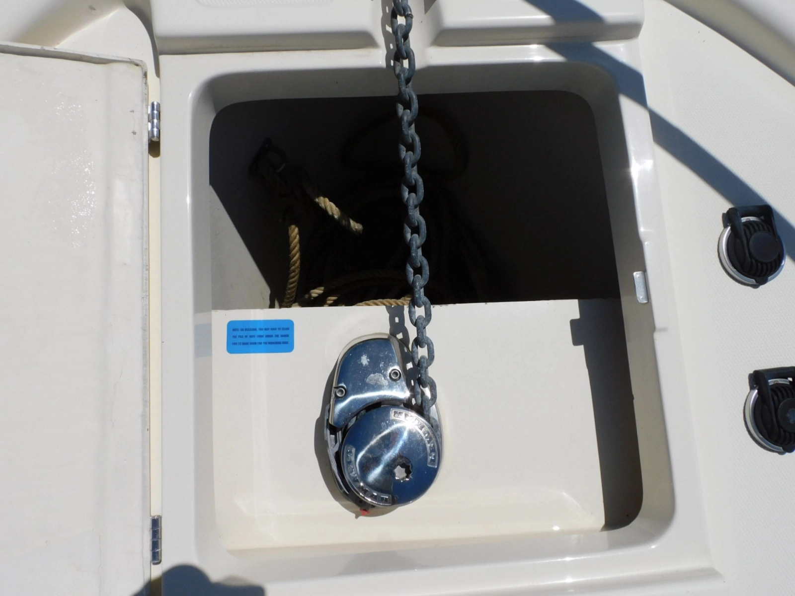 2004 Mainship 30 Rum Runner