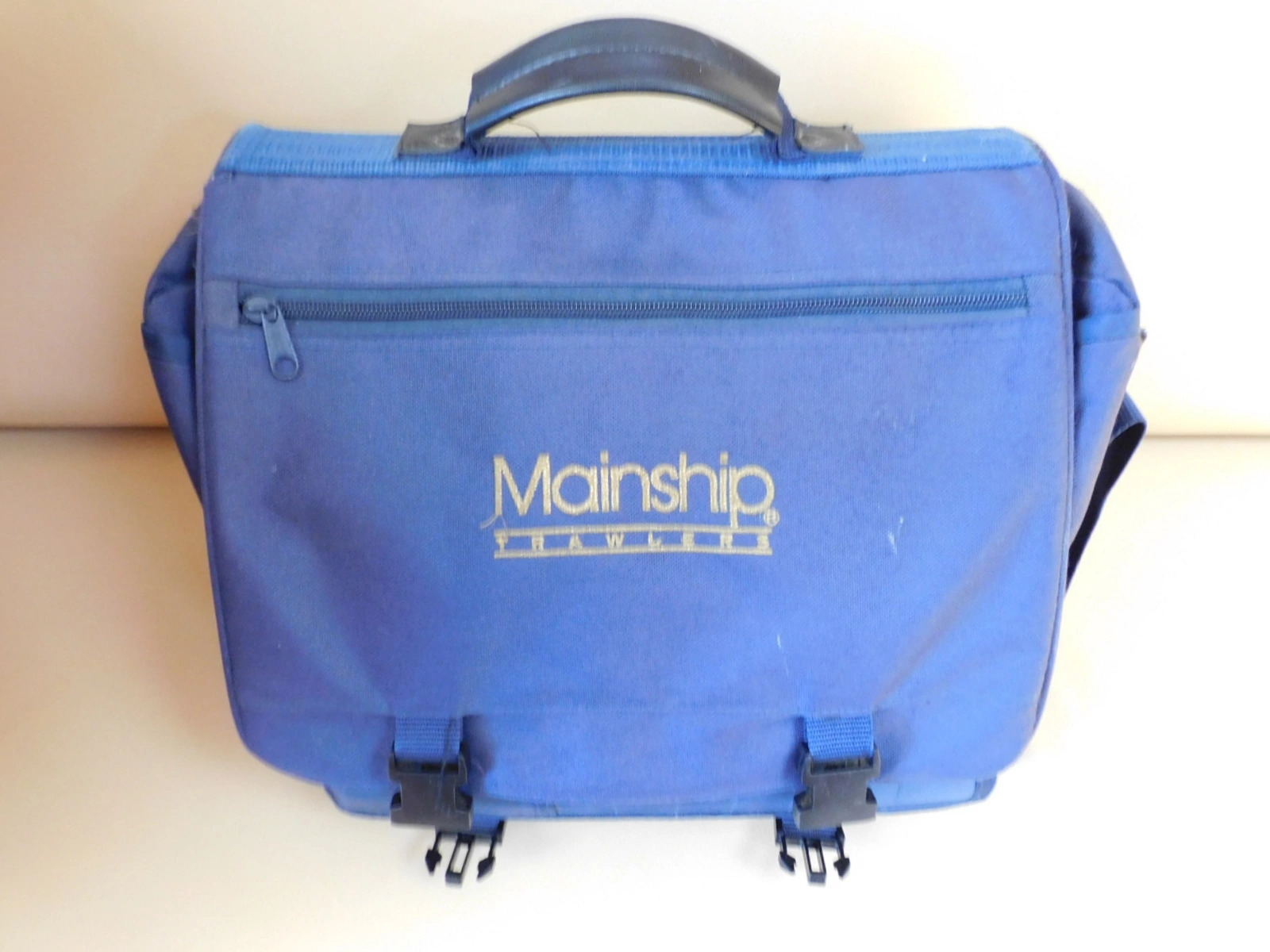 2004 Mainship 30 Rum Runner