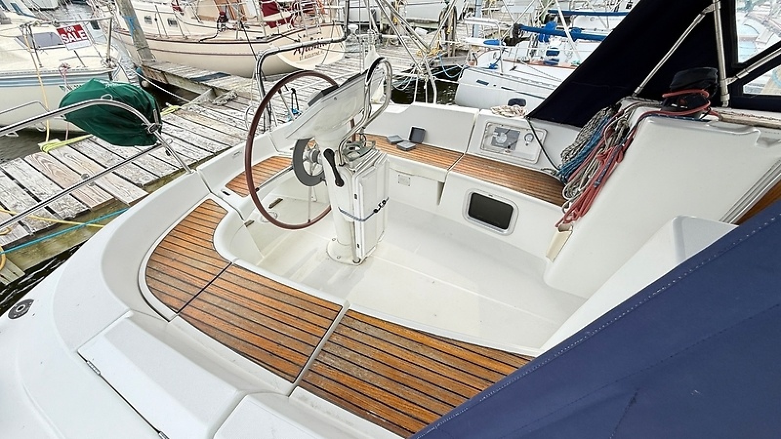 2004 Jeanneau Sun Odyssey 35 — 0005891117