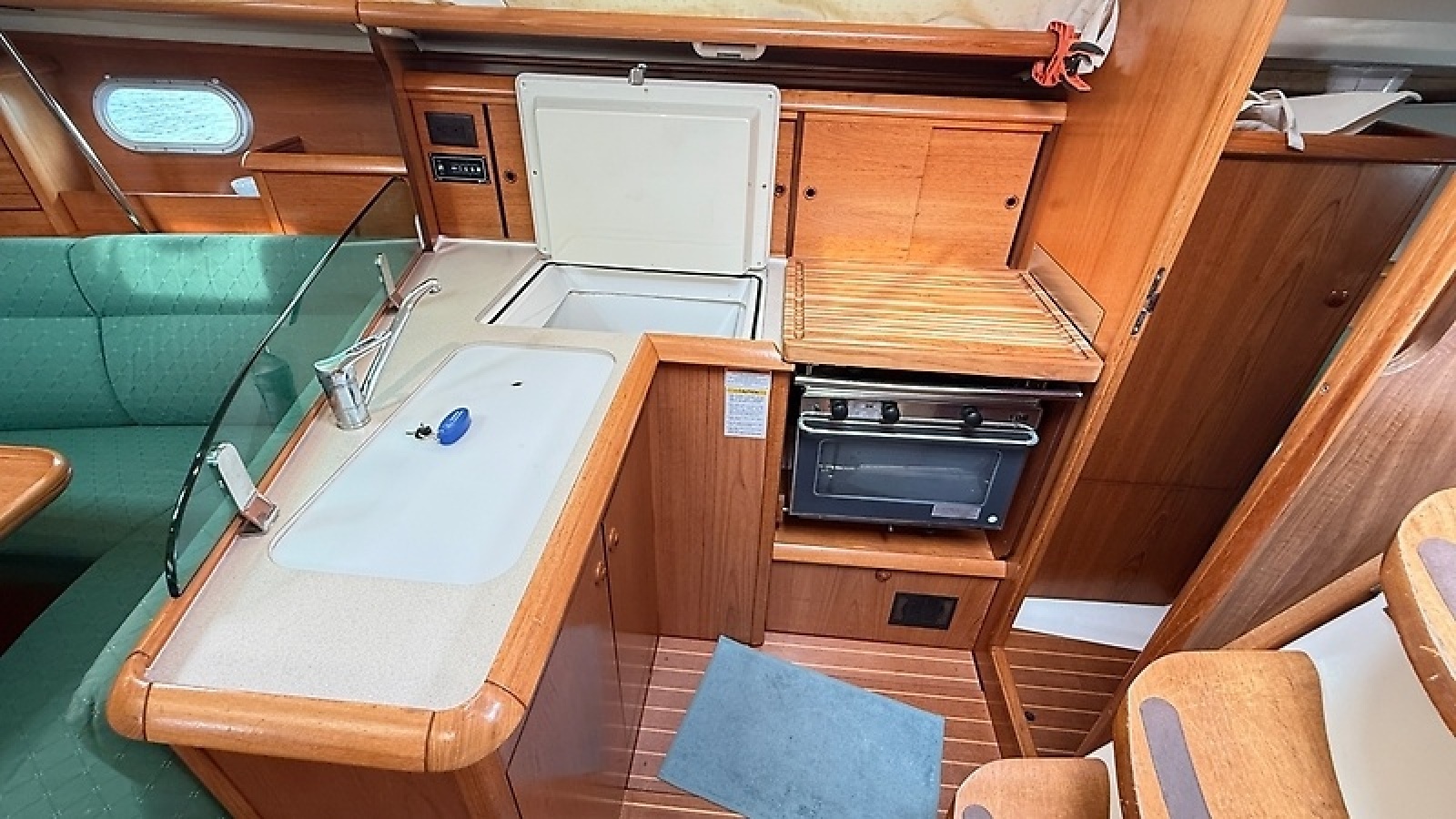 2004 Jeanneau Sun Odyssey 35 — 0005891122