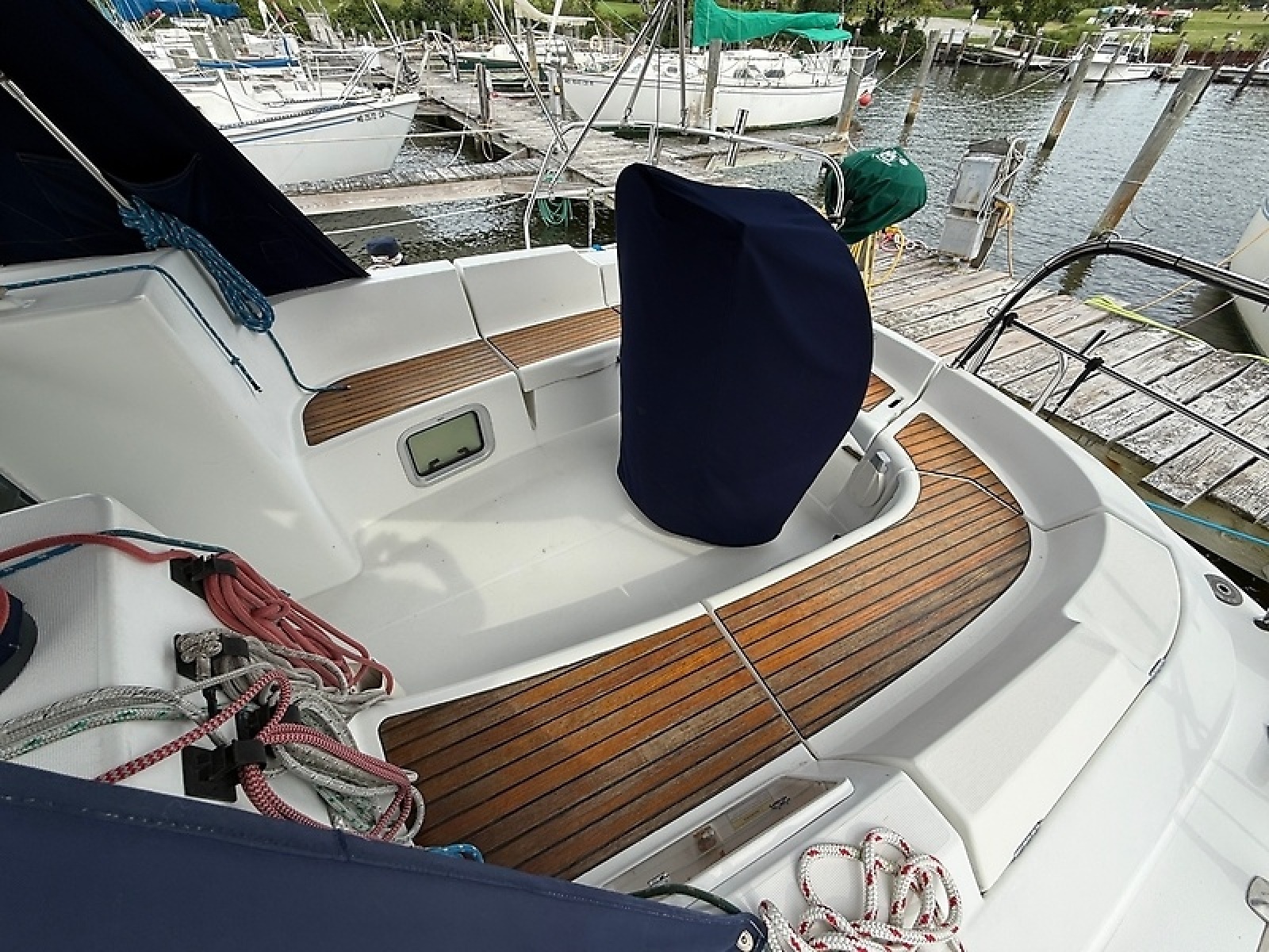 2004 Jeanneau Sun Odyssey 35 — 0005891150