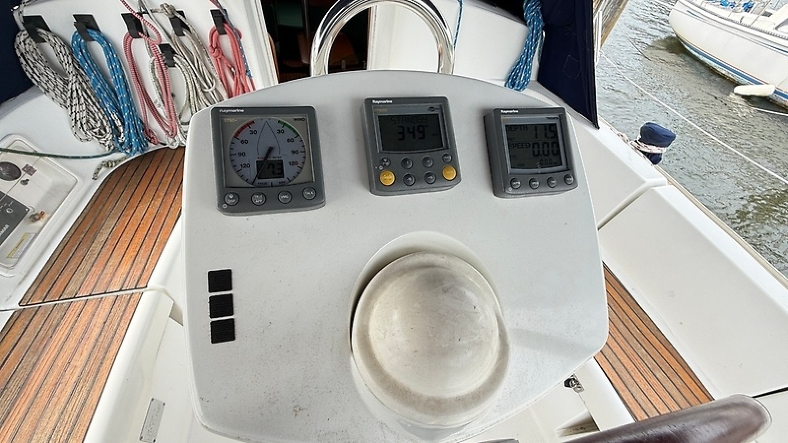 2004 Jeanneau Sun Odyssey 35 — 0005891110