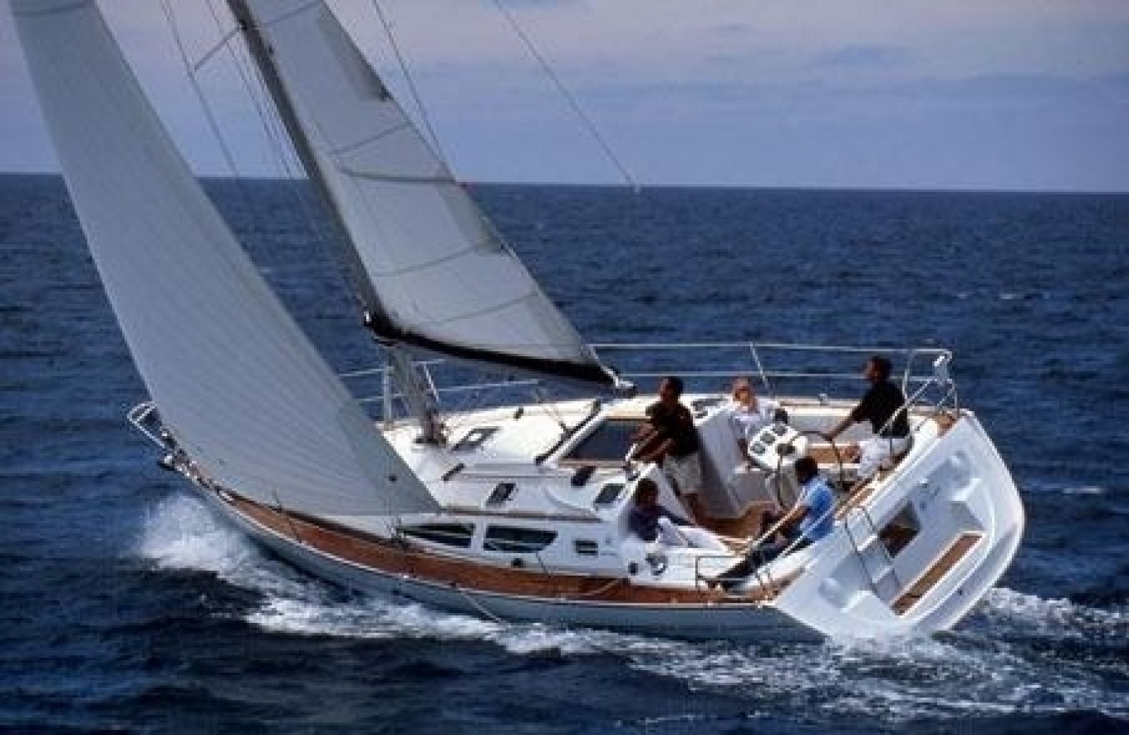 2004 Jeanneau Sun Odyssey 35 — 0005879907